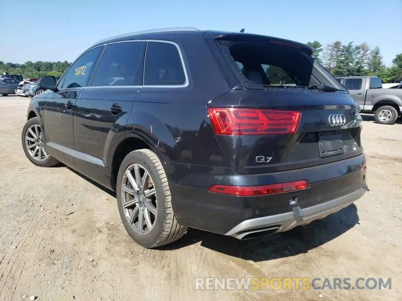 3 Photograph of a damaged car WA1LHAF7XKD019385 AUDI Q7 2019