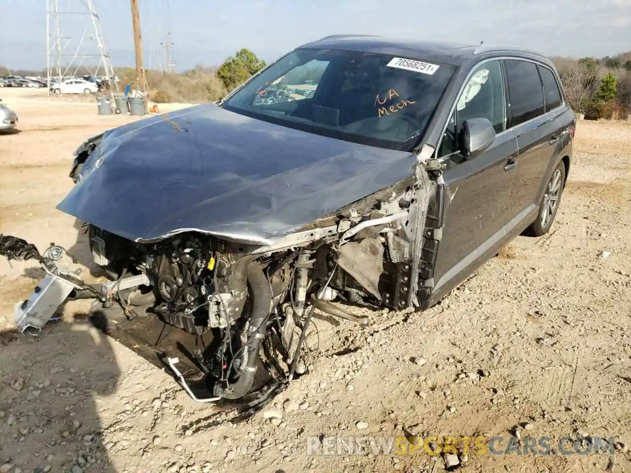 2 Photograph of a damaged car WA1LHAF7XKD024781 AUDI Q7 2019