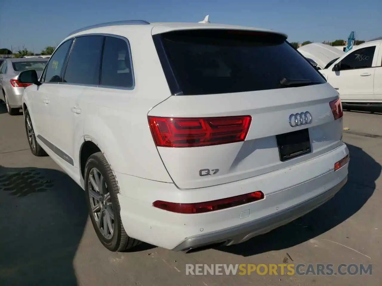 3 Photograph of a damaged car WA1LHAF7XKD038566 AUDI Q7 2019