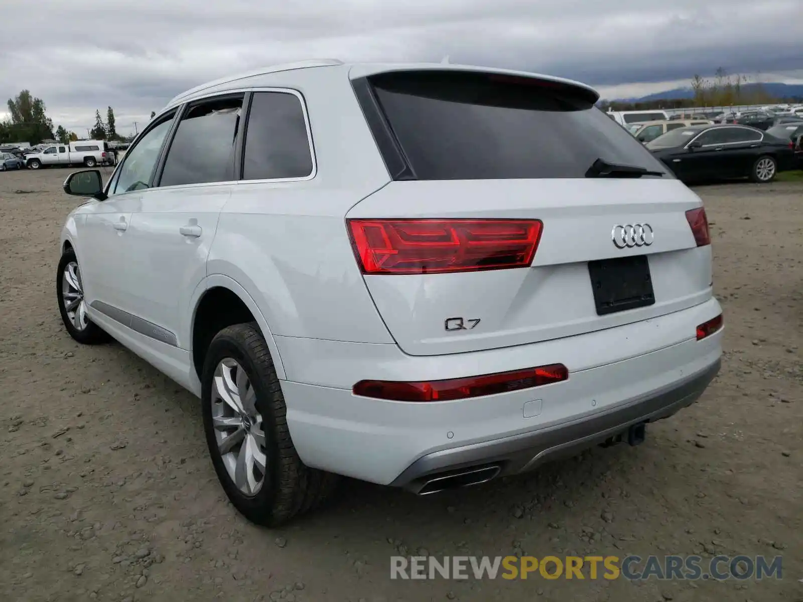 3 Фотография поврежденного автомобиля WA1LHAF7XKD040012 AUDI Q7 2019