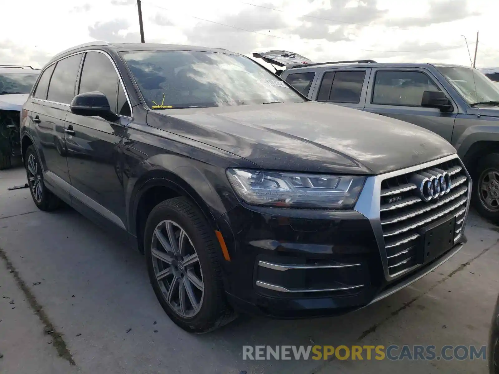 1 Photograph of a damaged car WA1LHAF7XKD042312 AUDI Q7 2019