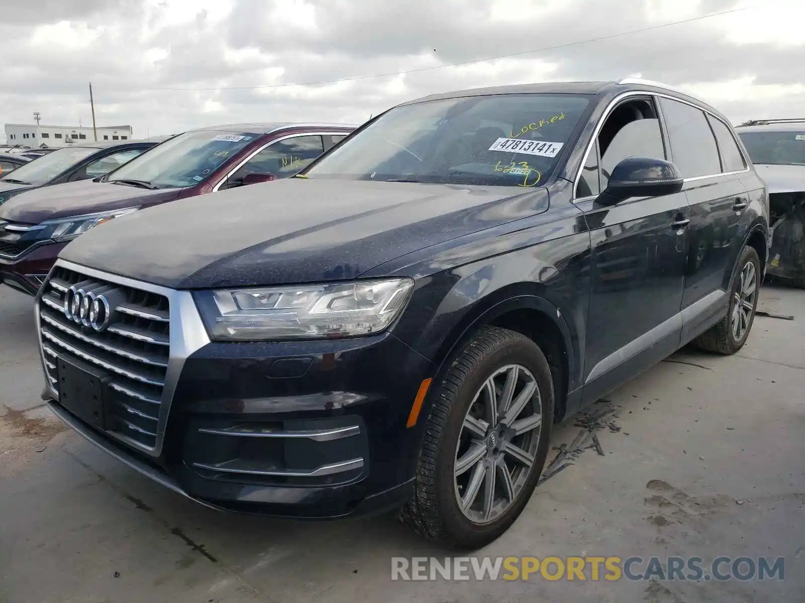 2 Photograph of a damaged car WA1LHAF7XKD042312 AUDI Q7 2019