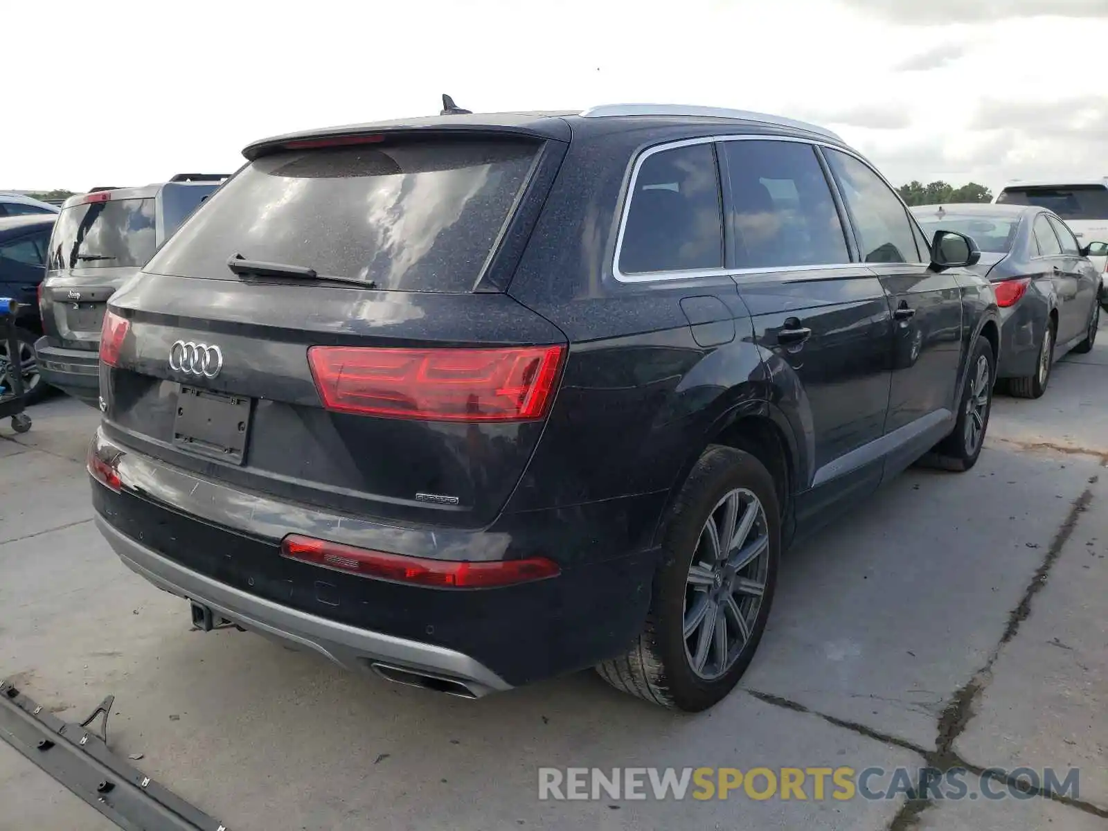 4 Фотография поврежденного автомобиля WA1LHAF7XKD042312 AUDI Q7 2019