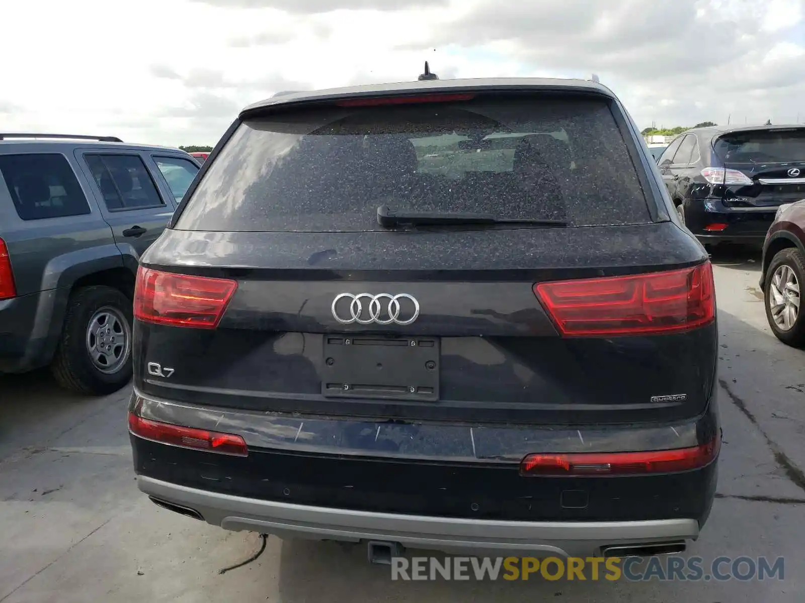 9 Photograph of a damaged car WA1LHAF7XKD042312 AUDI Q7 2019