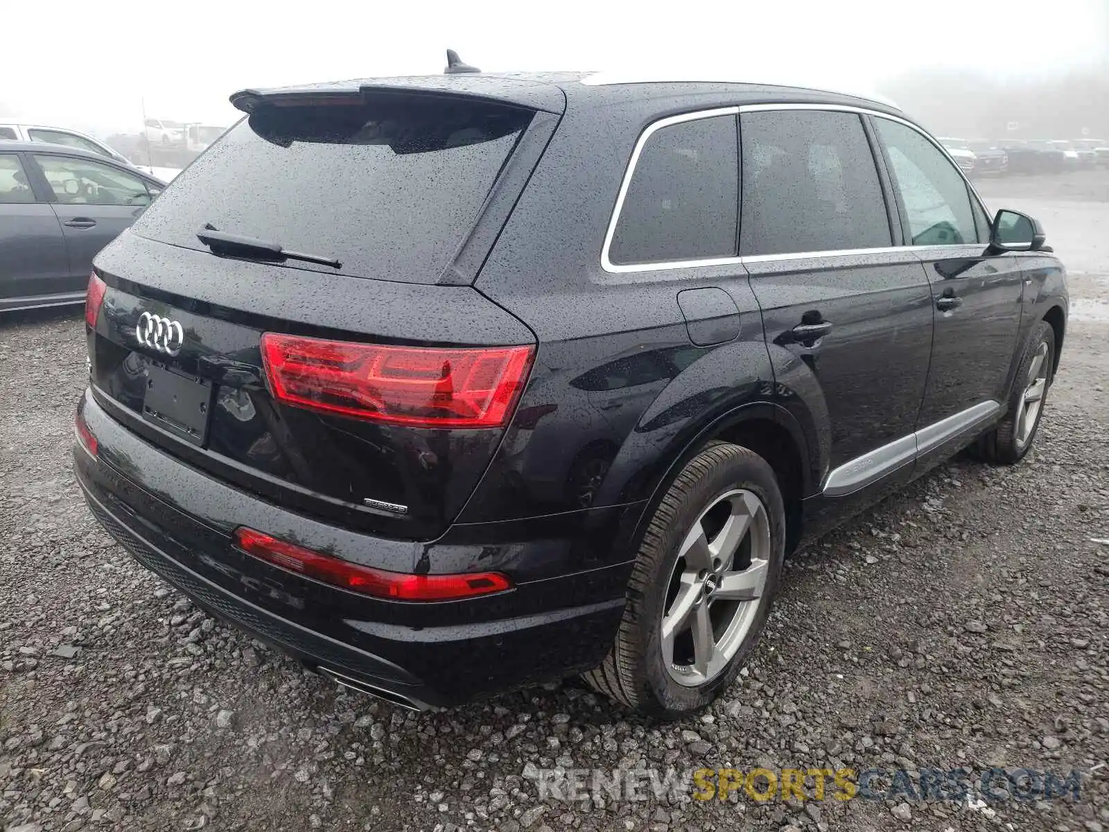 4 Photograph of a damaged car WA1MAAF76KD032126 AUDI Q7 2019