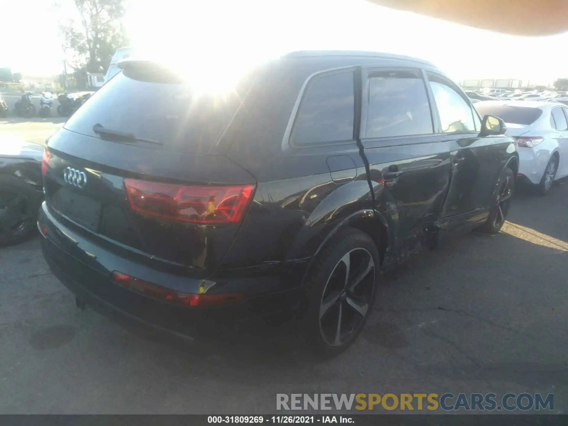 4 Фотография поврежденного автомобиля WA1VAAF70KD001426 AUDI Q7 2019