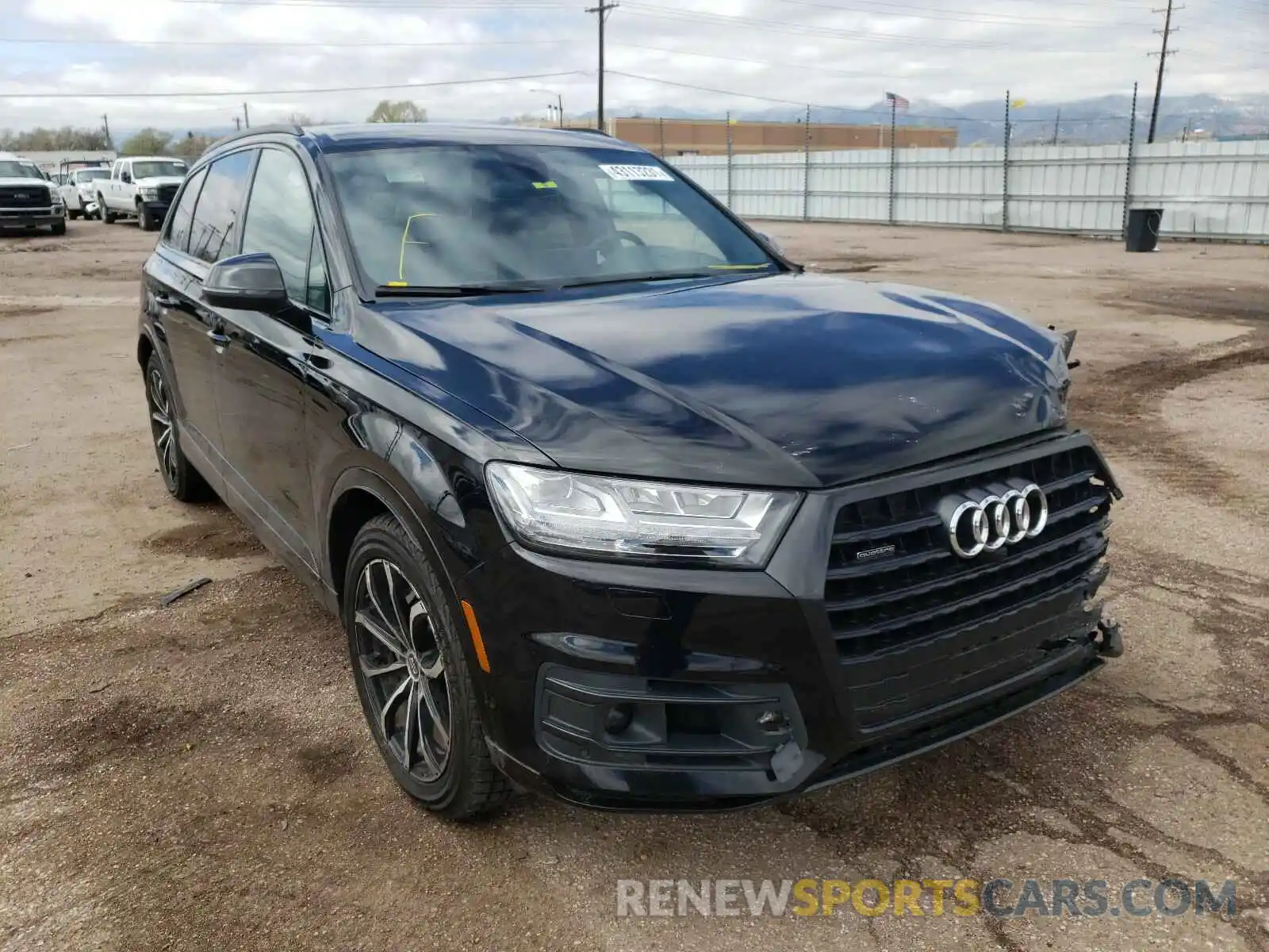 1 Photograph of a damaged car WA1VAAF70KD009722 AUDI Q7 2019