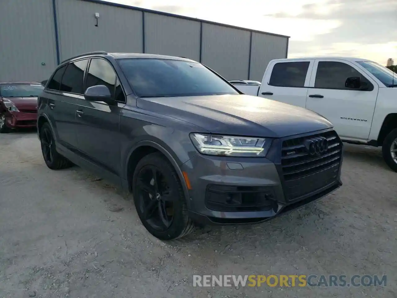 1 Photograph of a damaged car WA1VAAF70KD015472 AUDI Q7 2019