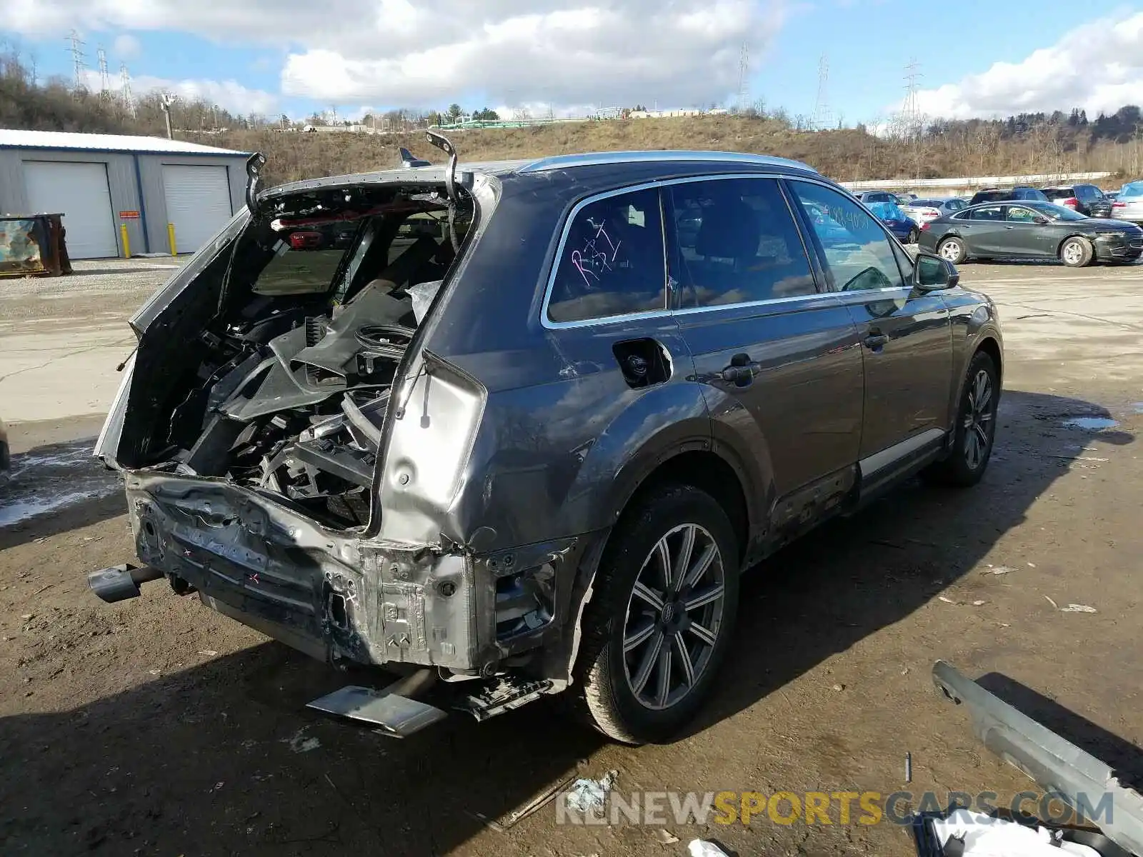 4 Photograph of a damaged car WA1VAAF70KD028111 AUDI Q7 2019