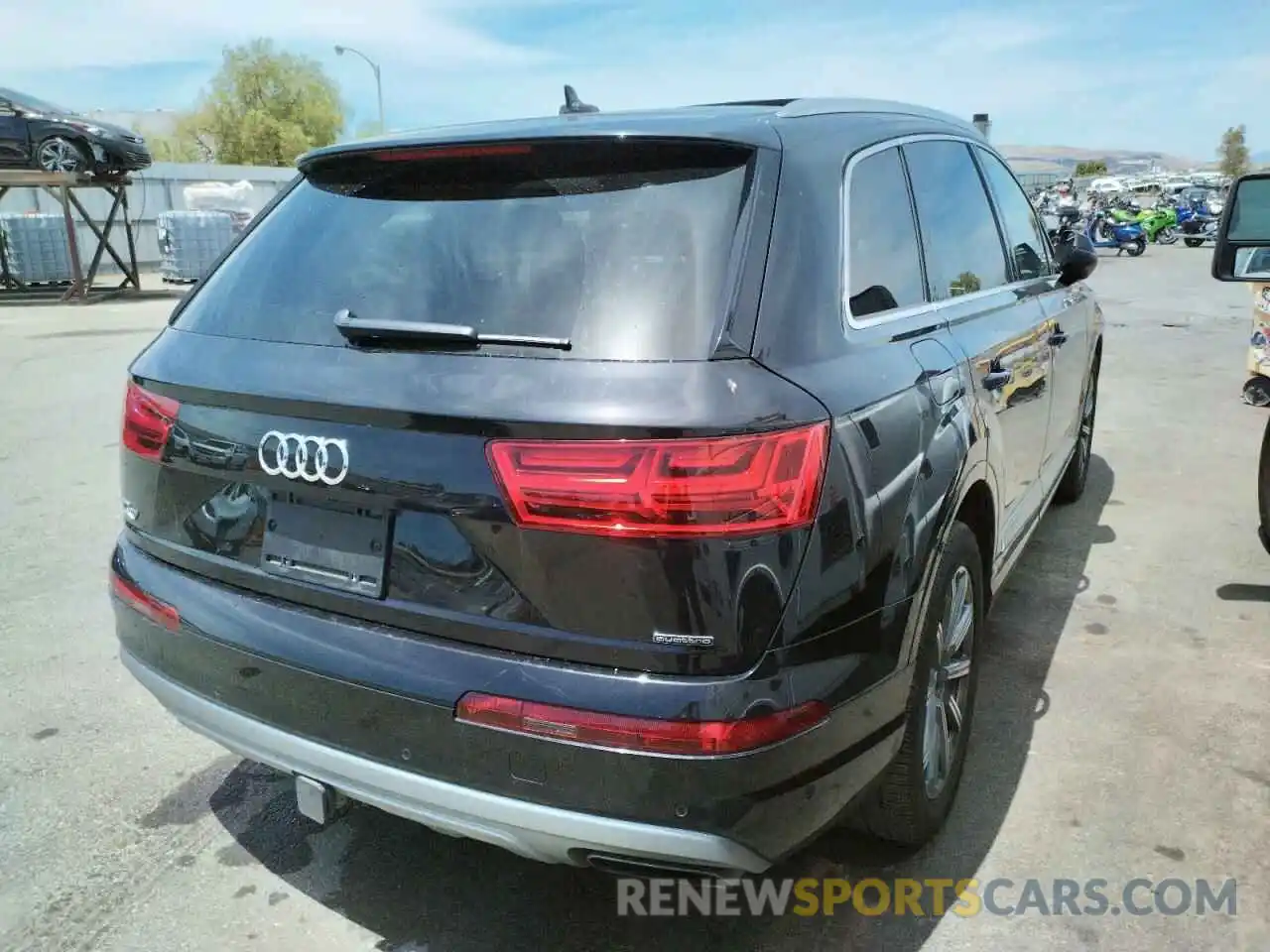 4 Фотография поврежденного автомобиля WA1VAAF70KD034782 AUDI Q7 2019