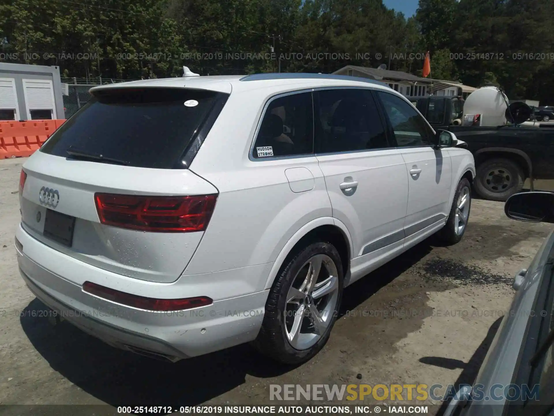 4 Фотография поврежденного автомобиля WA1VAAF71KD006117 AUDI Q7 2019