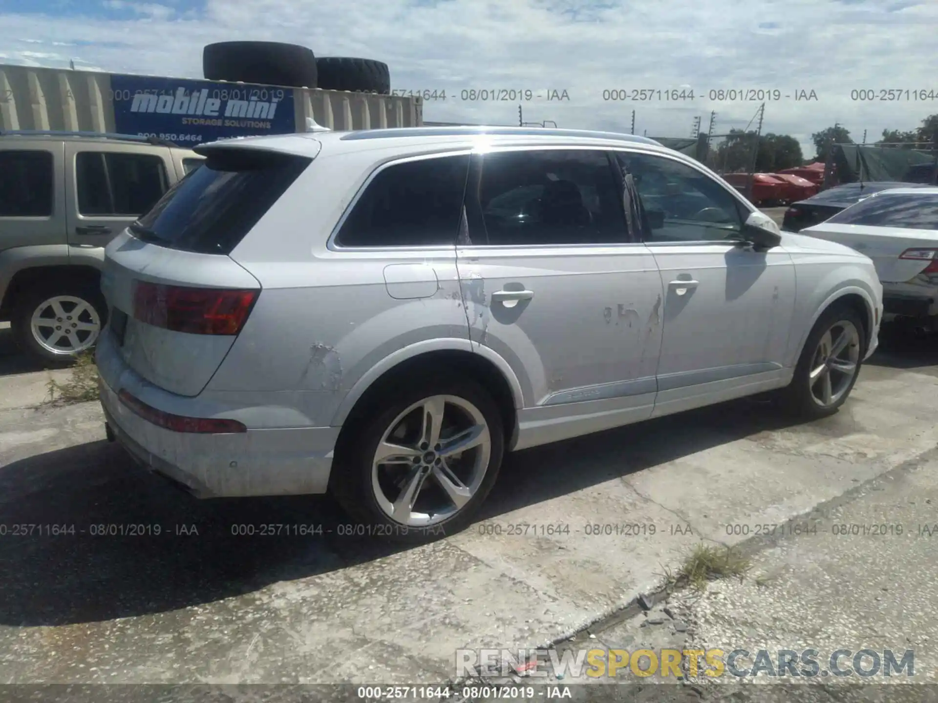 4 Фотография поврежденного автомобиля WA1VAAF71KD012502 AUDI Q7 2019