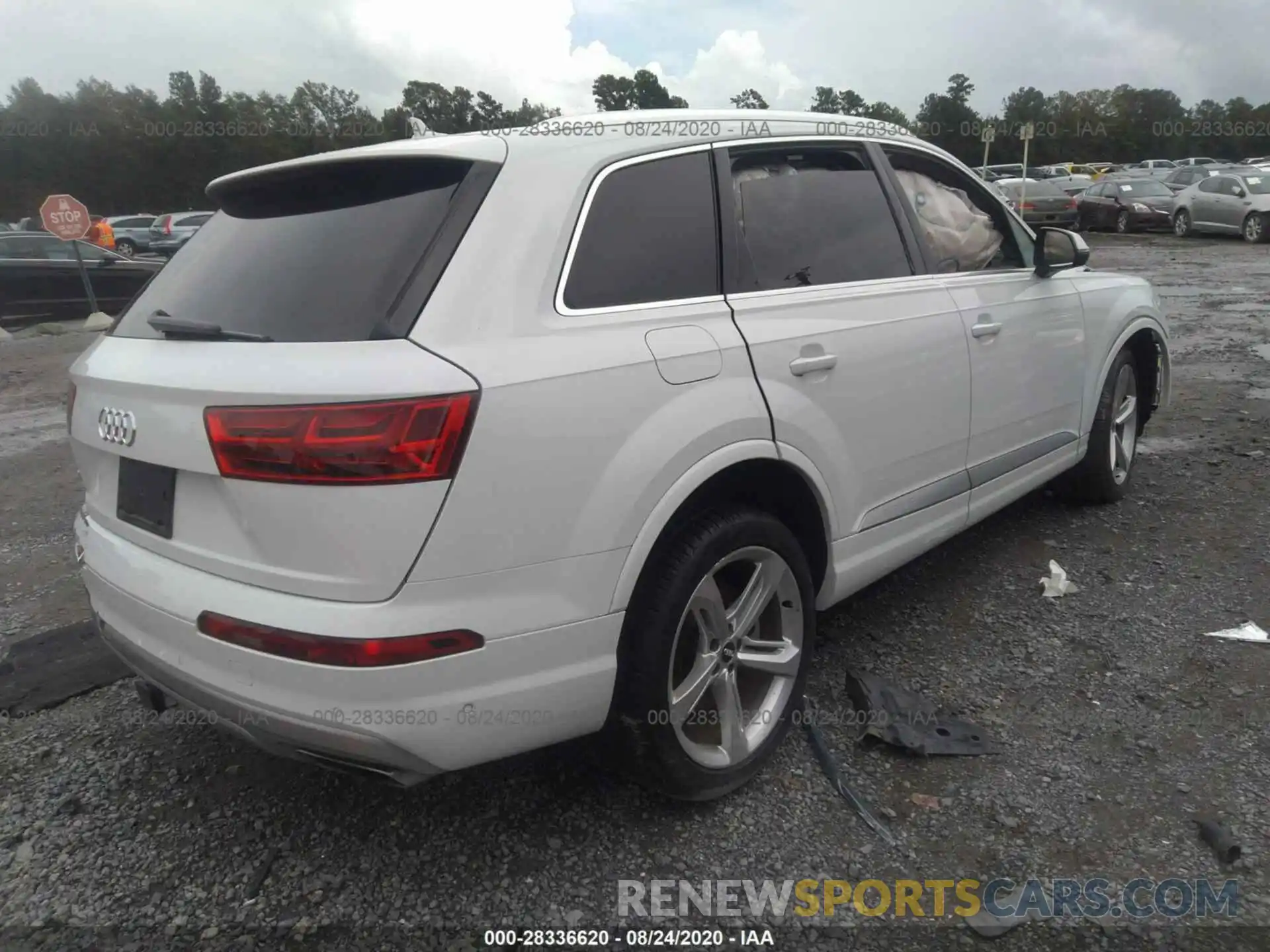 4 Фотография поврежденного автомобиля WA1VAAF71KD020342 AUDI Q7 2019