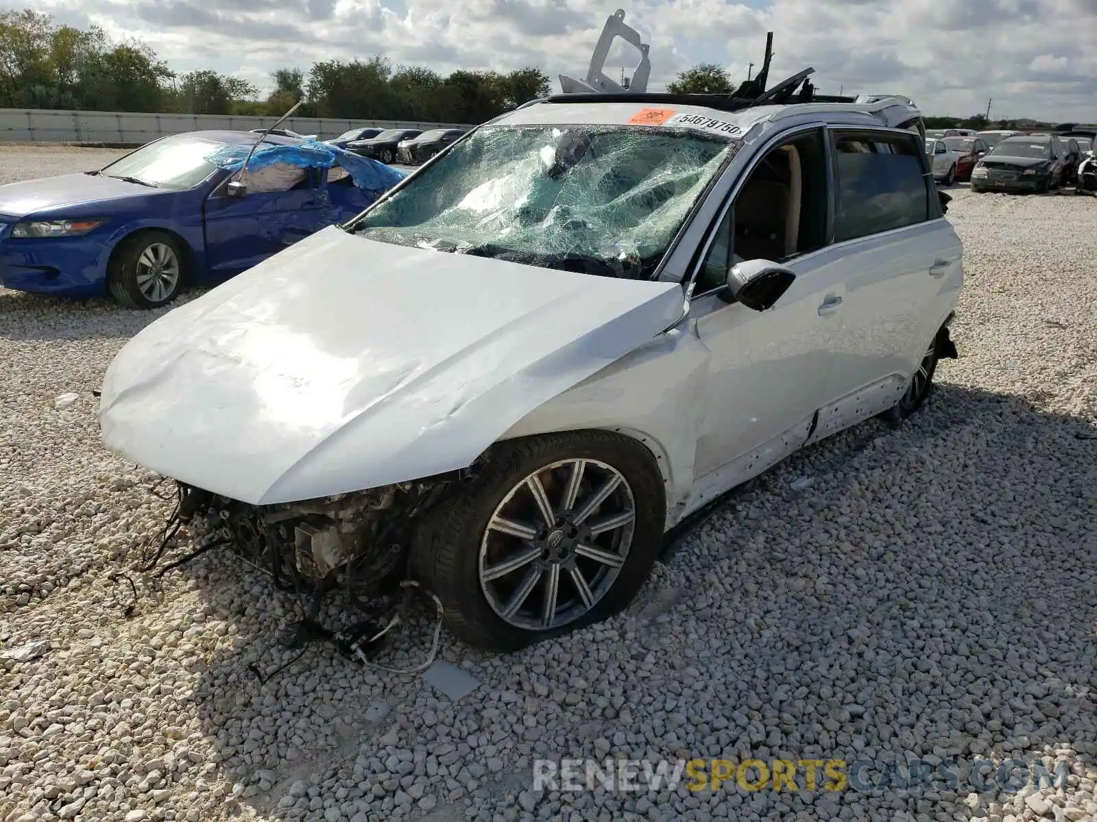 2 Photograph of a damaged car WA1VAAF71KD024228 AUDI Q7 2019