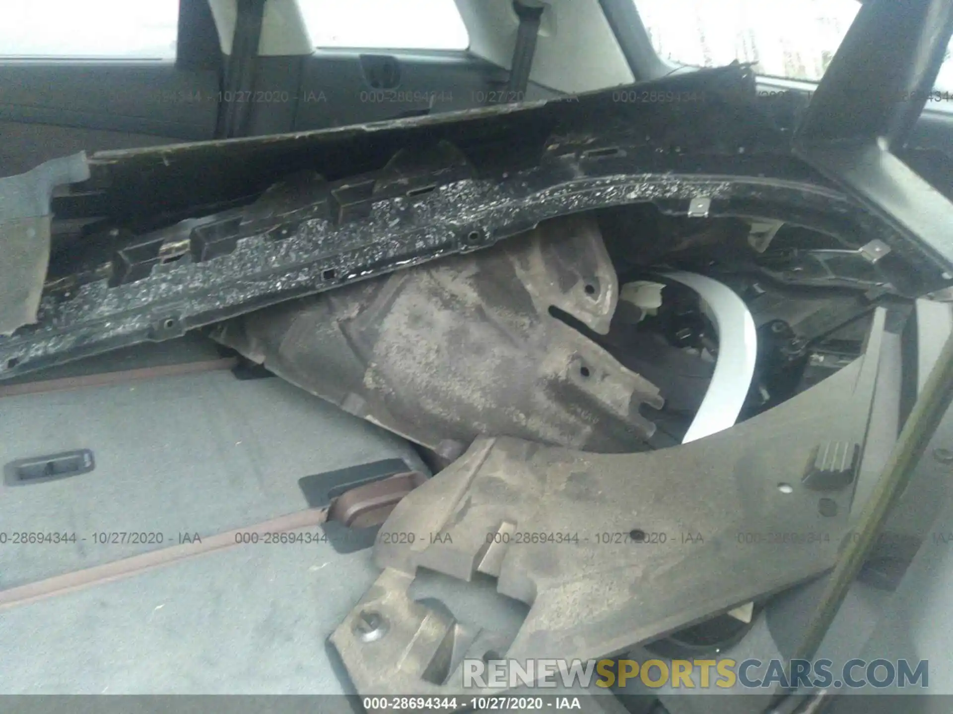 12 Photograph of a damaged car WA1VAAF71KD034497 AUDI Q7 2019