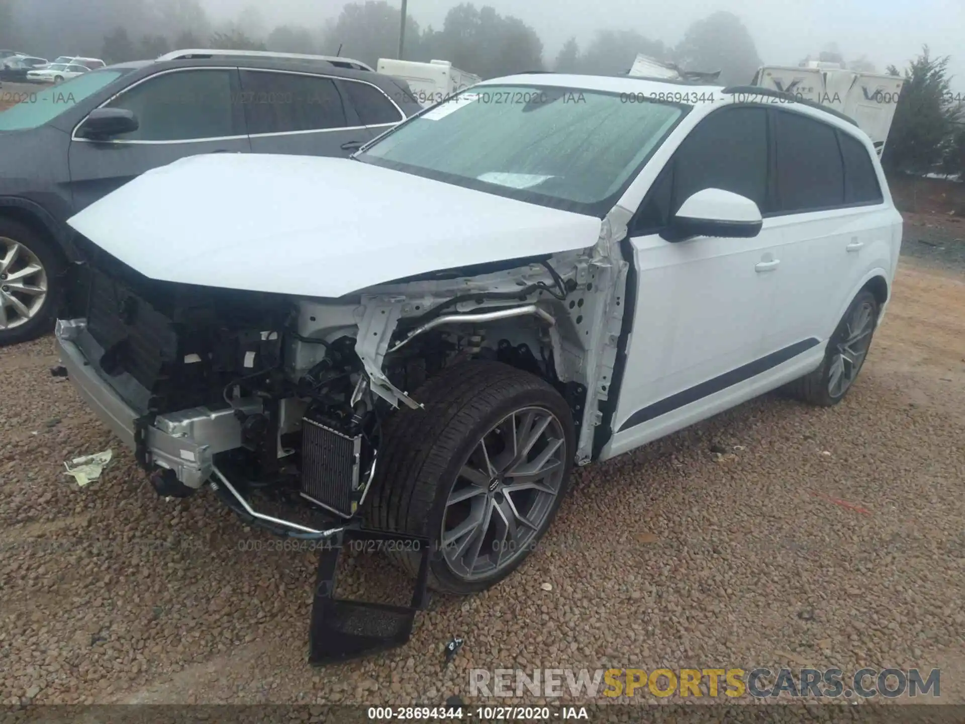 2 Photograph of a damaged car WA1VAAF71KD034497 AUDI Q7 2019