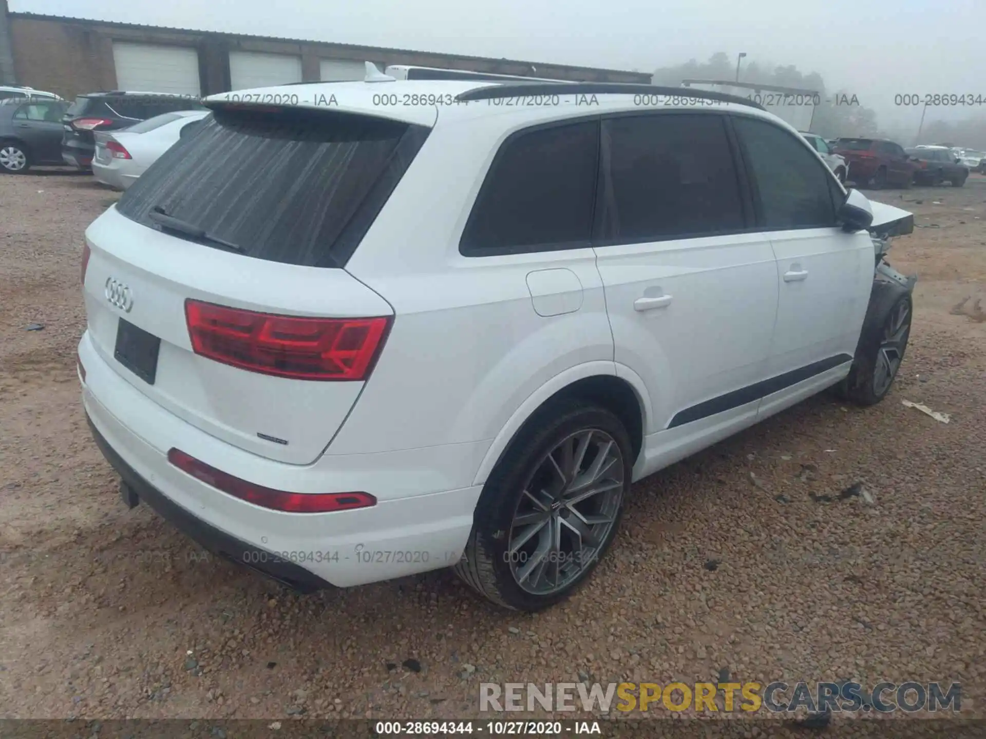 4 Photograph of a damaged car WA1VAAF71KD034497 AUDI Q7 2019