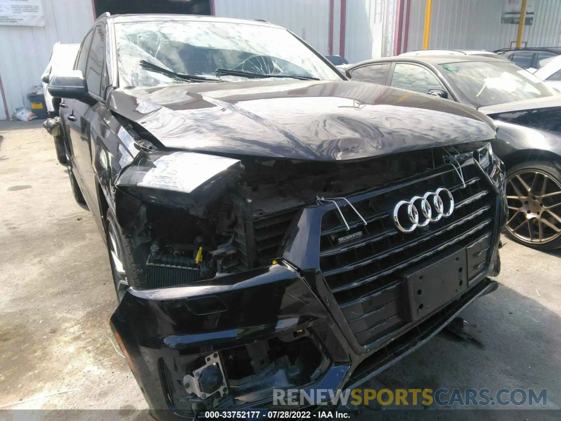 6 Photograph of a damaged car WA1VAAF72KD011343 AUDI Q7 2019