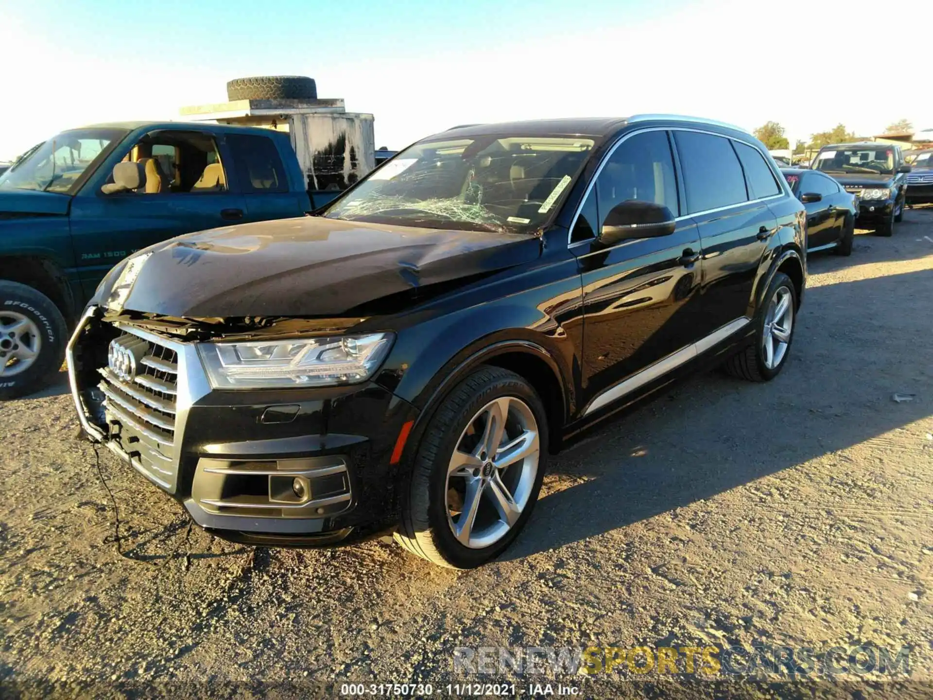 2 Фотография поврежденного автомобиля WA1VAAF72KD020446 AUDI Q7 2019