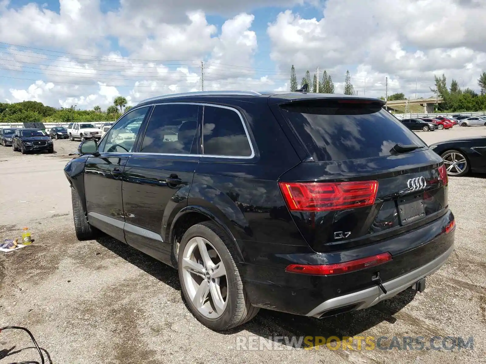 3 Photograph of a damaged car WA1VAAF72KD023606 AUDI Q7 2019