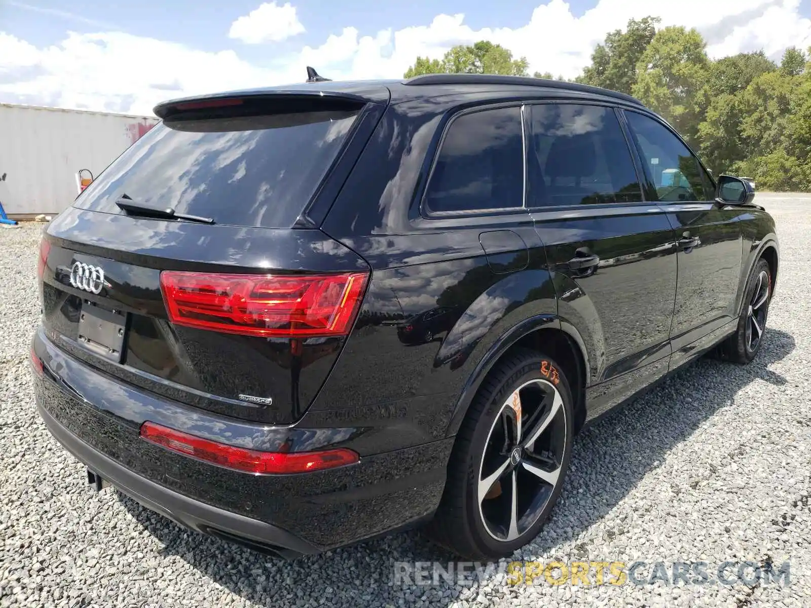 4 Photograph of a damaged car WA1VAAF72KD030510 AUDI Q7 2019