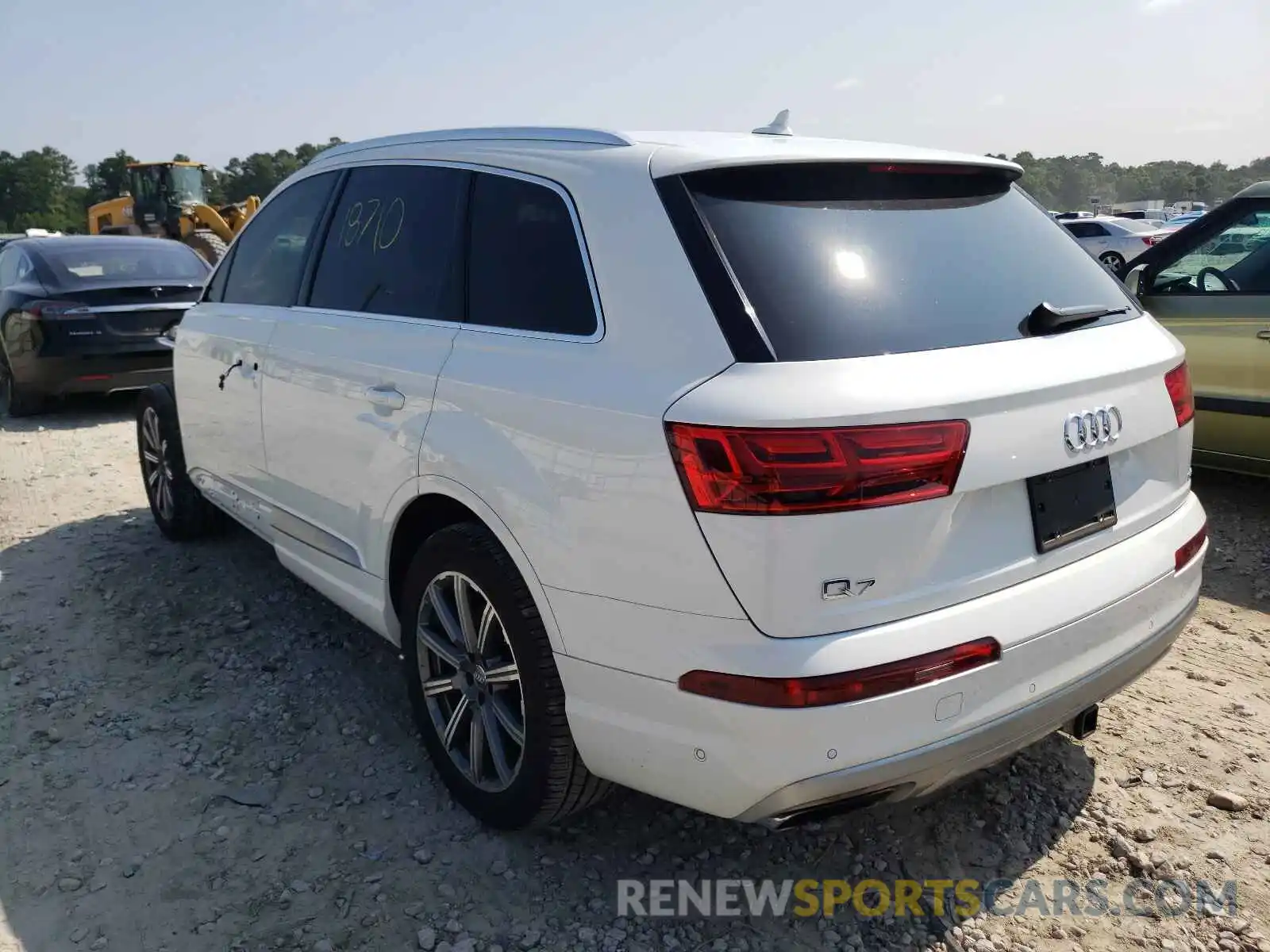 3 Фотография поврежденного автомобиля WA1VAAF72KD034377 AUDI Q7 2019