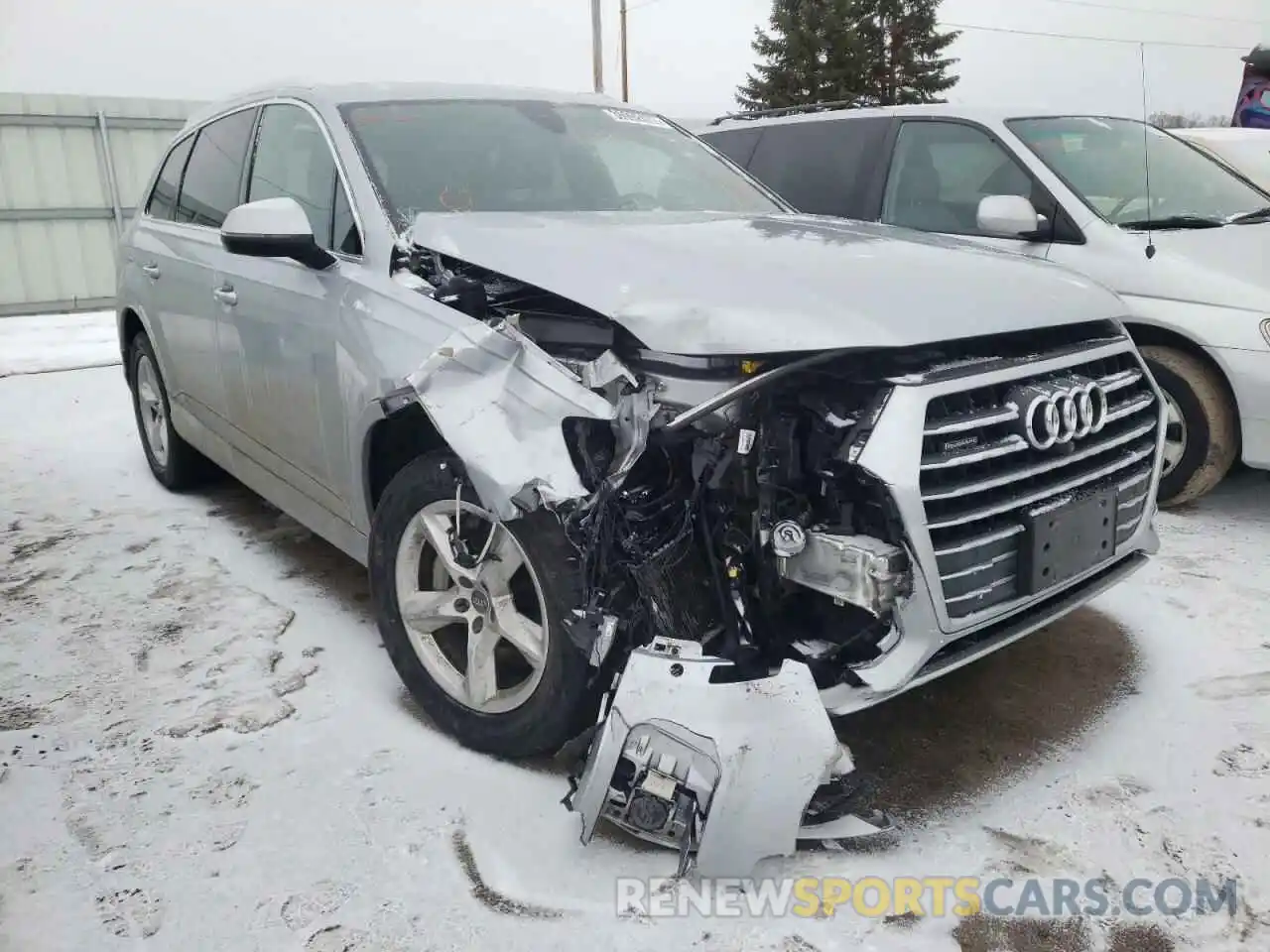 1 Photograph of a damaged car WA1VAAF72KD037988 AUDI Q7 2019