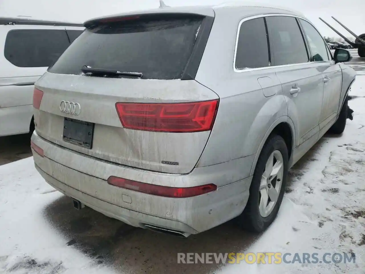 4 Photograph of a damaged car WA1VAAF72KD037988 AUDI Q7 2019