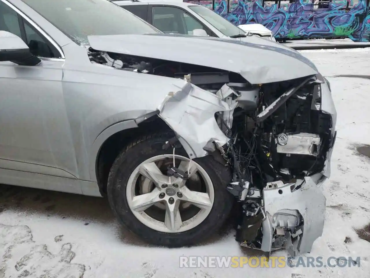 9 Photograph of a damaged car WA1VAAF72KD037988 AUDI Q7 2019