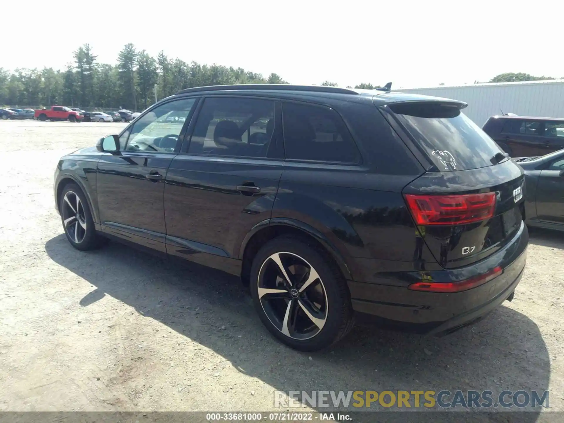 3 Фотография поврежденного автомобиля WA1VAAF73KD013294 AUDI Q7 2019