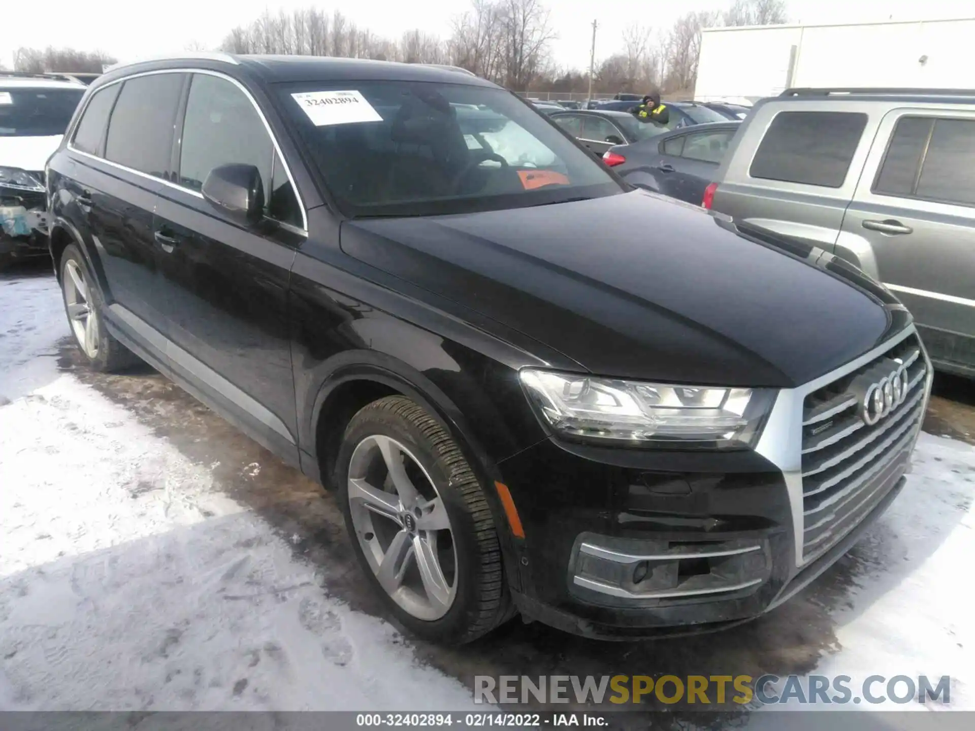 1 Фотография поврежденного автомобиля WA1VAAF74KD018035 AUDI Q7 2019