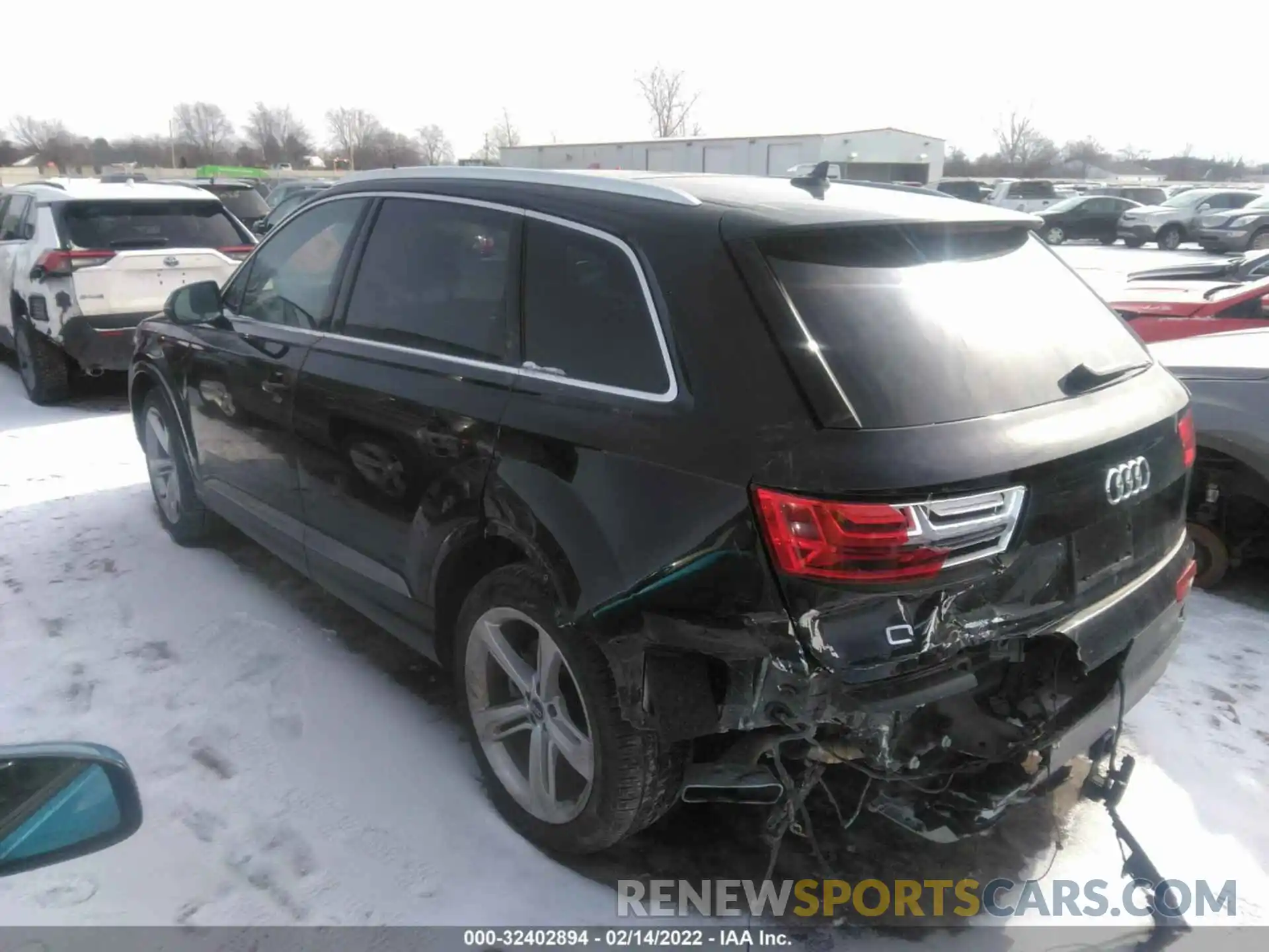 3 Фотография поврежденного автомобиля WA1VAAF74KD018035 AUDI Q7 2019