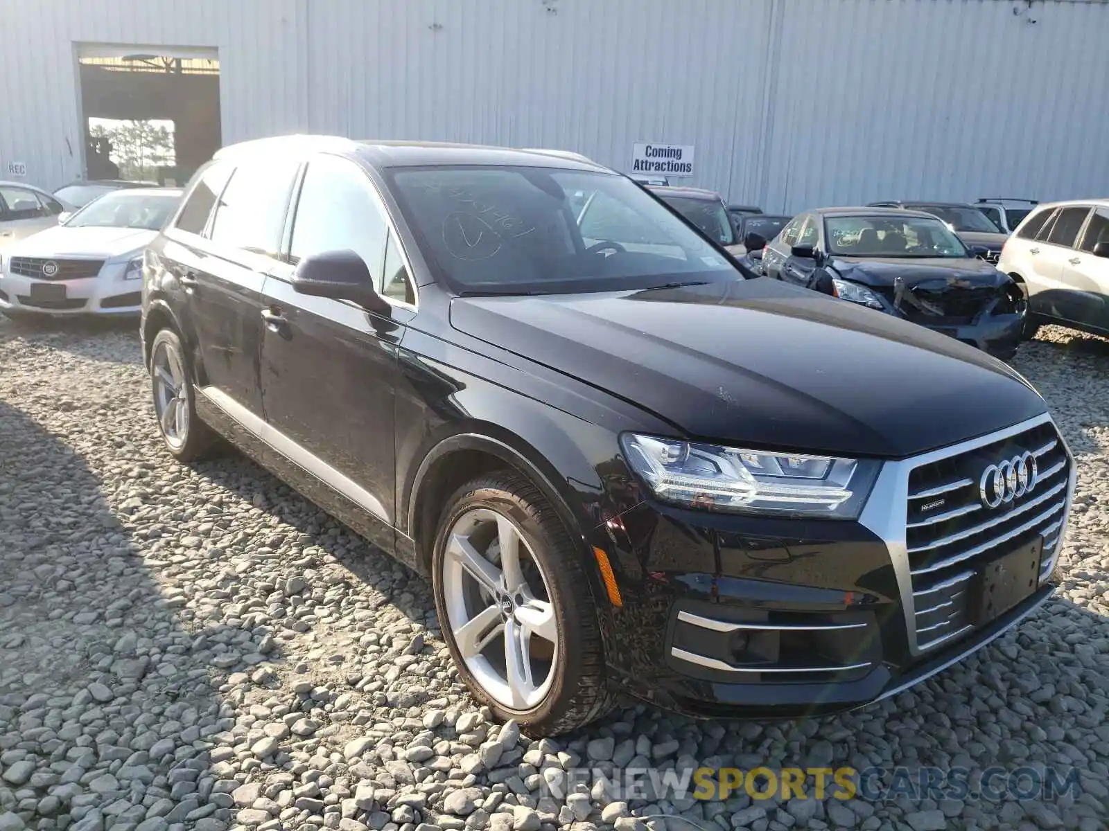 1 Photograph of a damaged car WA1VAAF74KD021677 AUDI Q7 2019