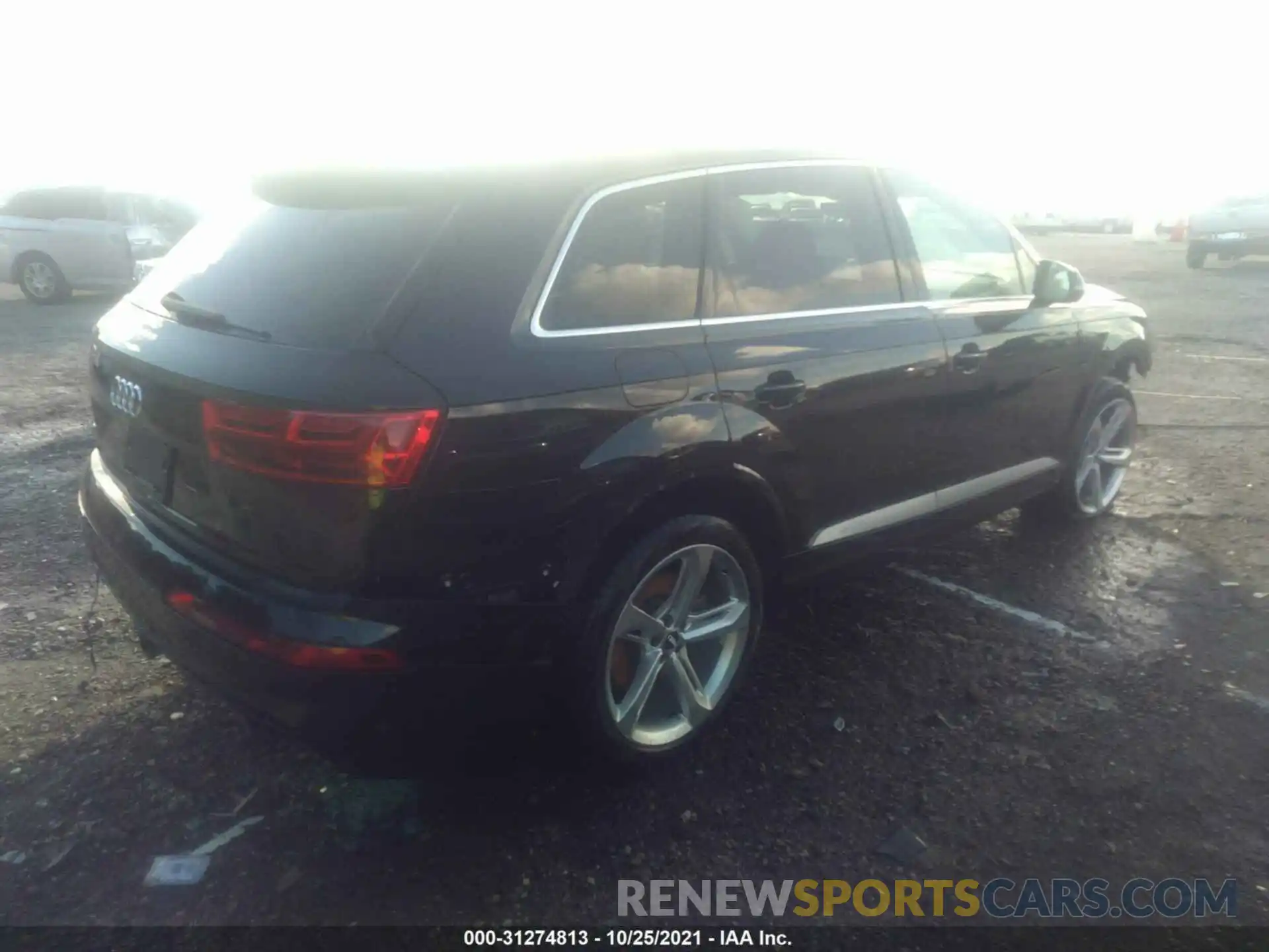 4 Фотография поврежденного автомобиля WA1VAAF74KD024305 AUDI Q7 2019