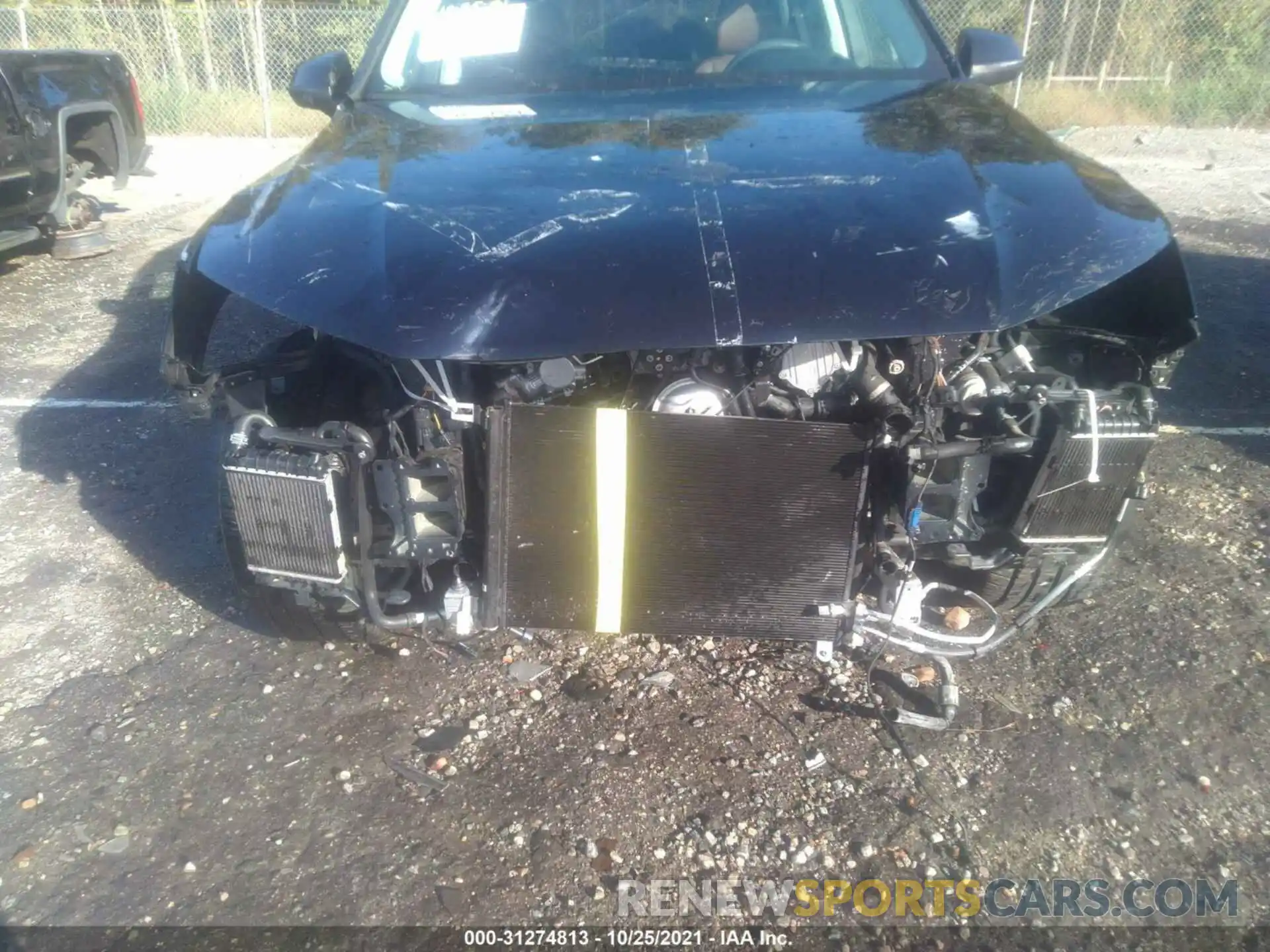 6 Photograph of a damaged car WA1VAAF74KD024305 AUDI Q7 2019