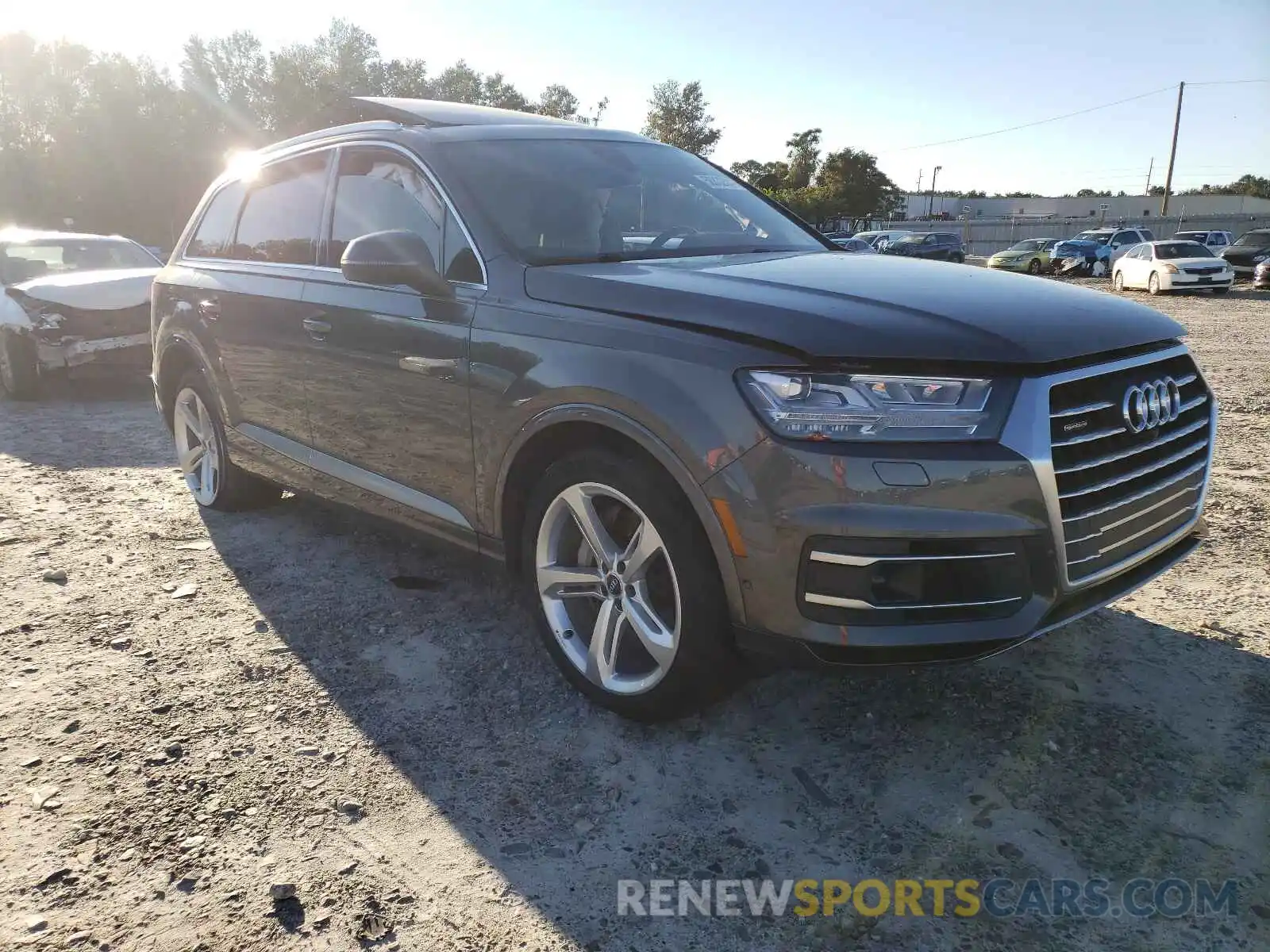 1 Photograph of a damaged car WA1VAAF74KD024501 AUDI Q7 2019