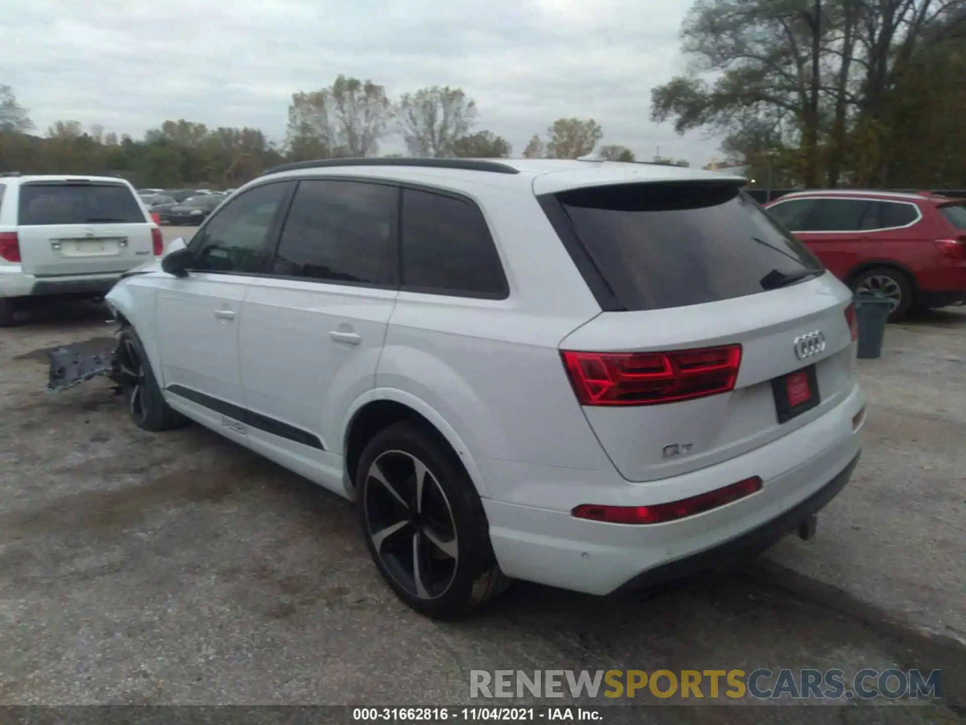 3 Photograph of a damaged car WA1VAAF74KD028242 AUDI Q7 2019