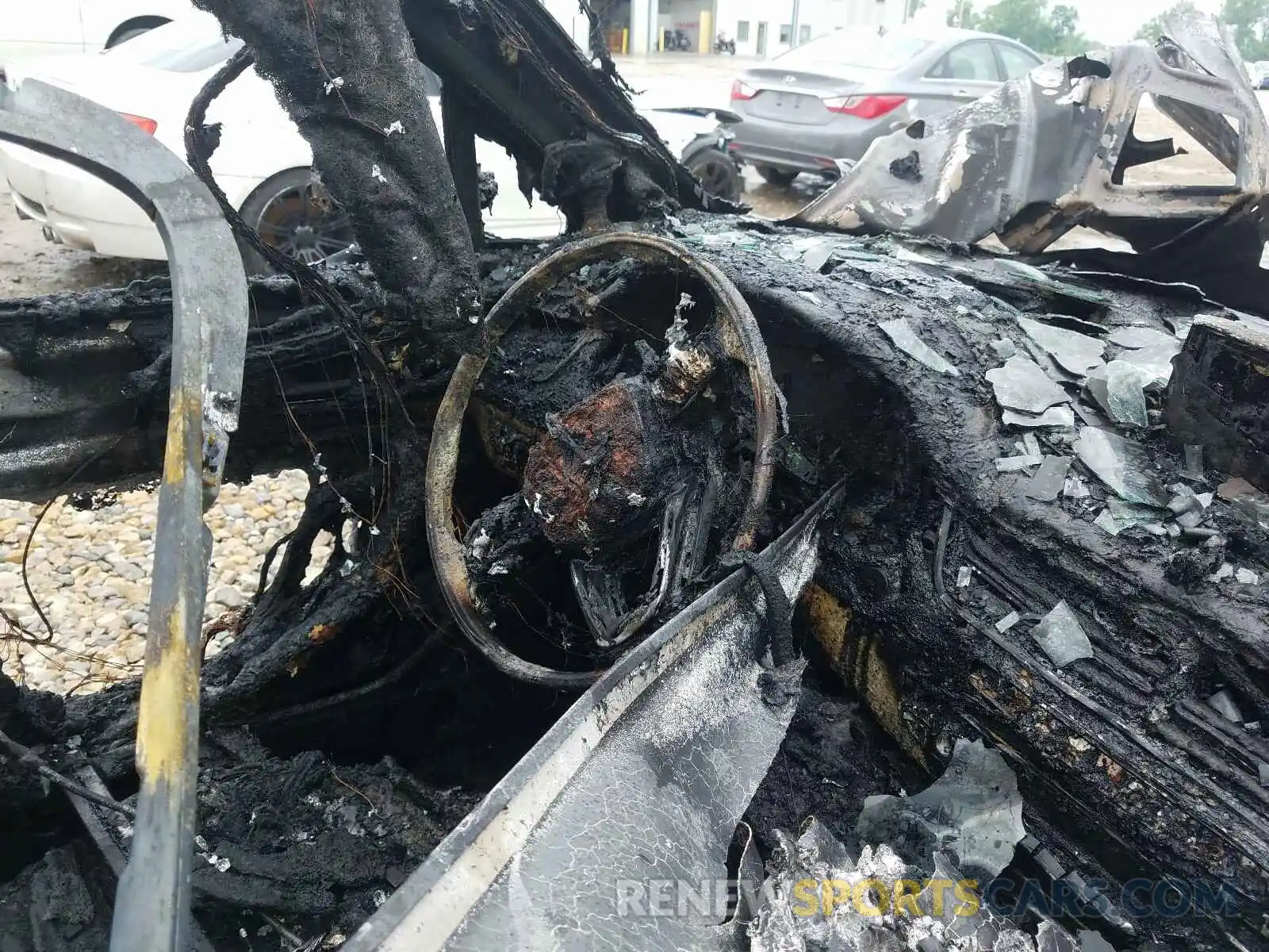 8 Photograph of a damaged car WA1VAAF75KD012292 AUDI Q7 2019