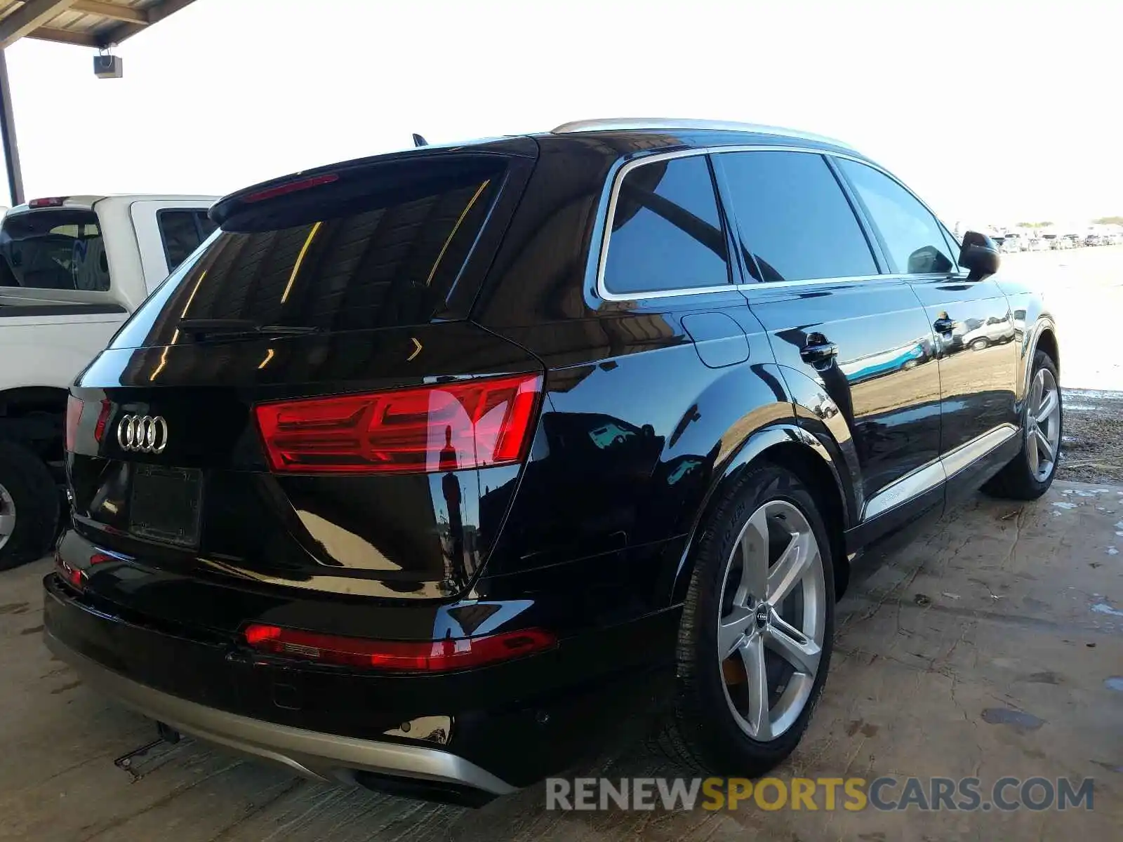 4 Фотография поврежденного автомобиля WA1VAAF75KD016584 AUDI Q7 2019