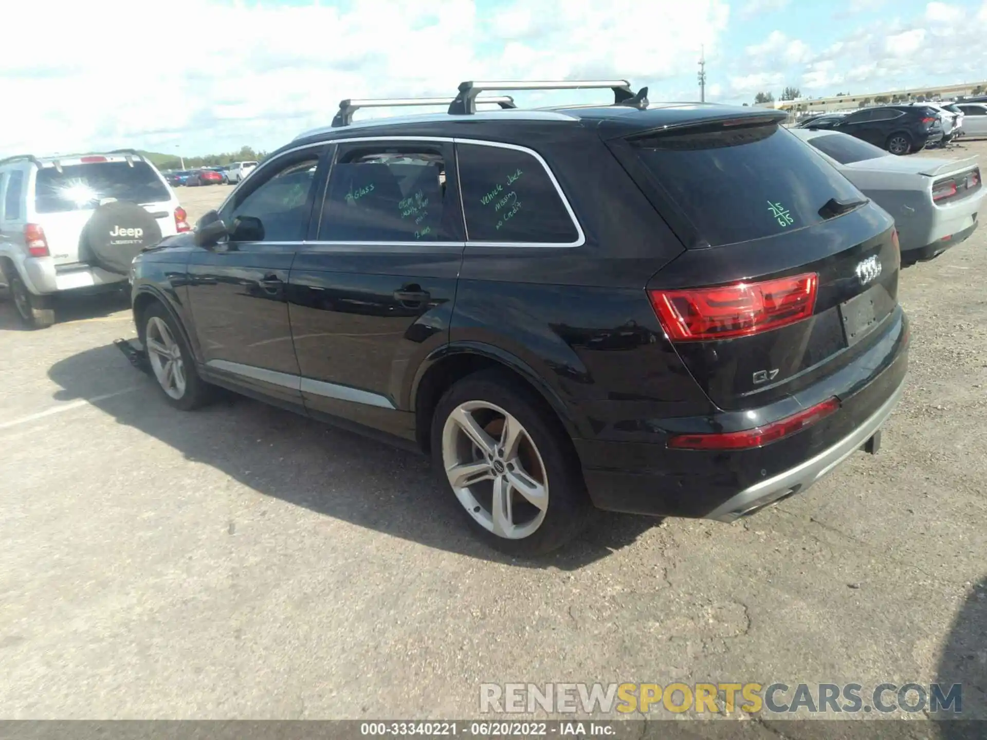 3 Фотография поврежденного автомобиля WA1VAAF75KD016827 AUDI Q7 2019