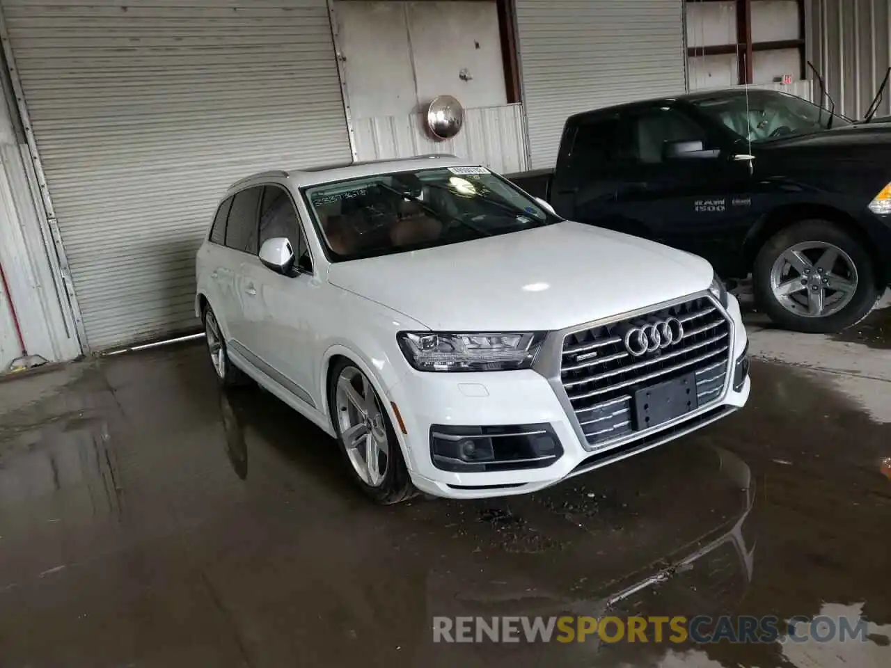 1 Фотография поврежденного автомобиля WA1VAAF75KD027438 AUDI Q7 2019