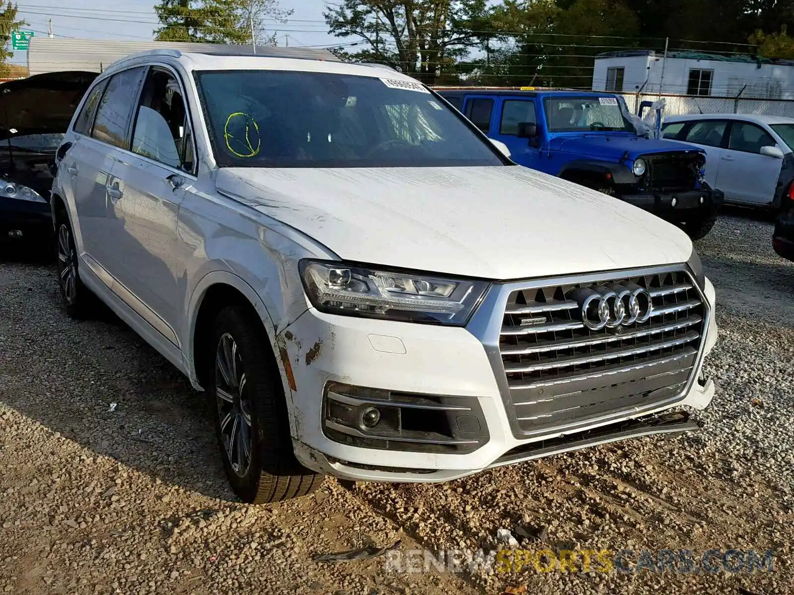 1 Photograph of a damaged car WA1VAAF75KD039217 AUDI Q7 2019