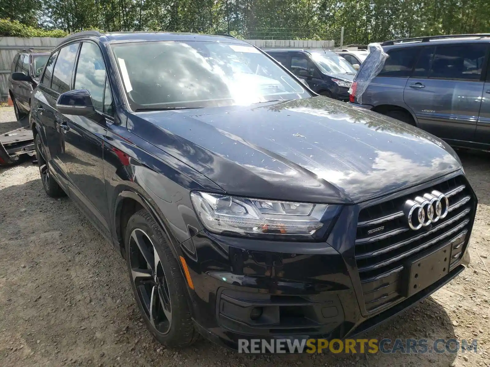 1 Photograph of a damaged car WA1VAAF75KD040948 AUDI Q7 2019