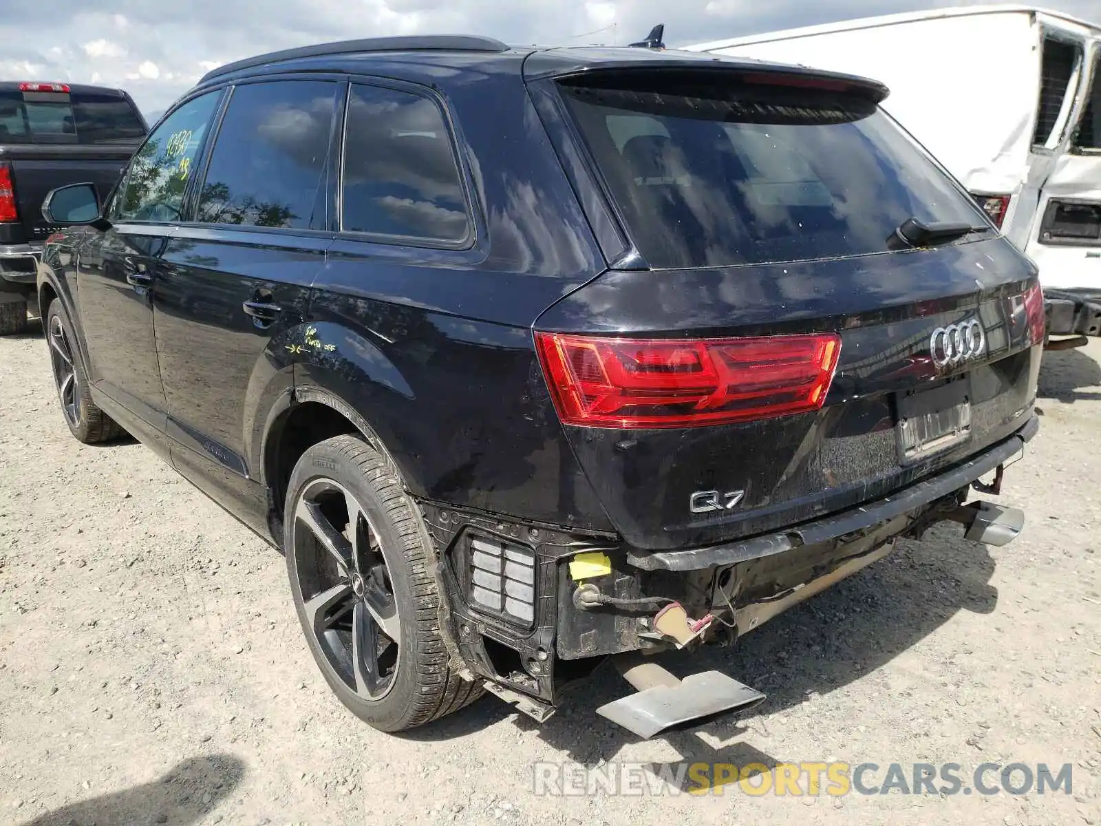 3 Фотография поврежденного автомобиля WA1VAAF75KD040948 AUDI Q7 2019