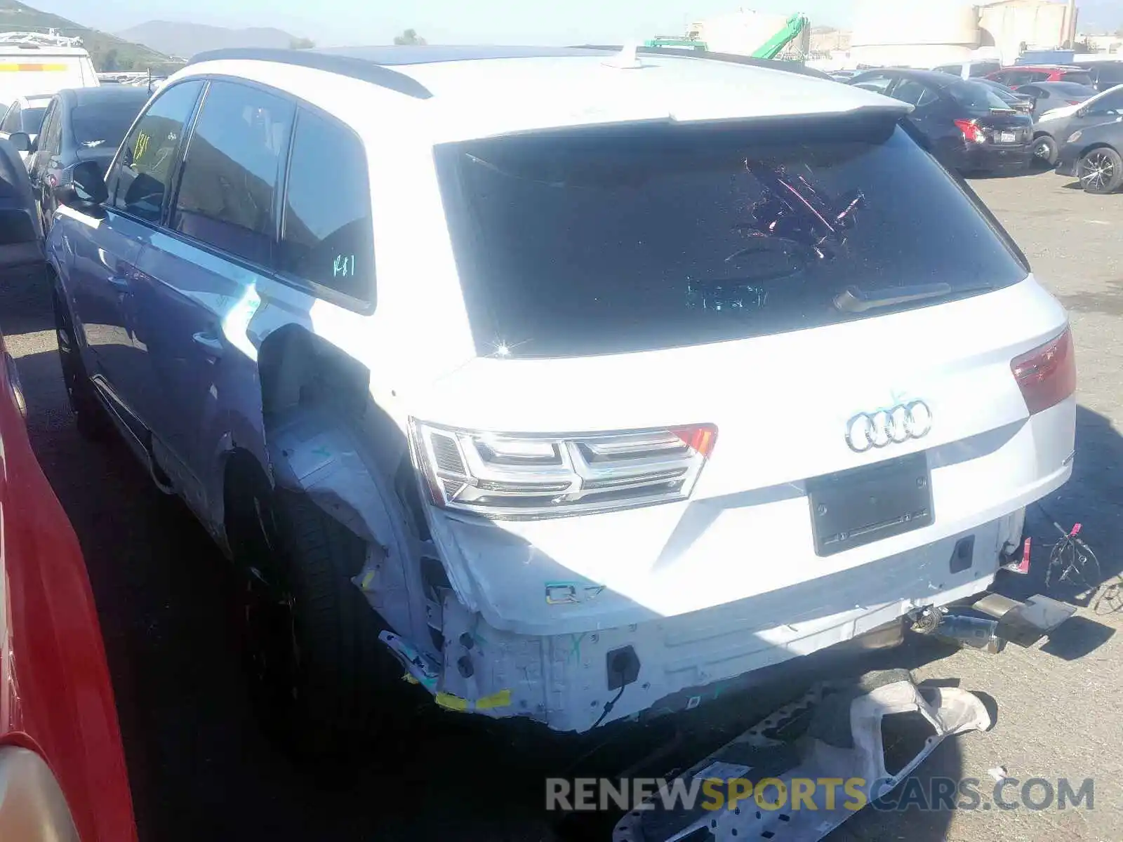 3 Photograph of a damaged car WA1VAAF75KD048953 AUDI Q7 2019