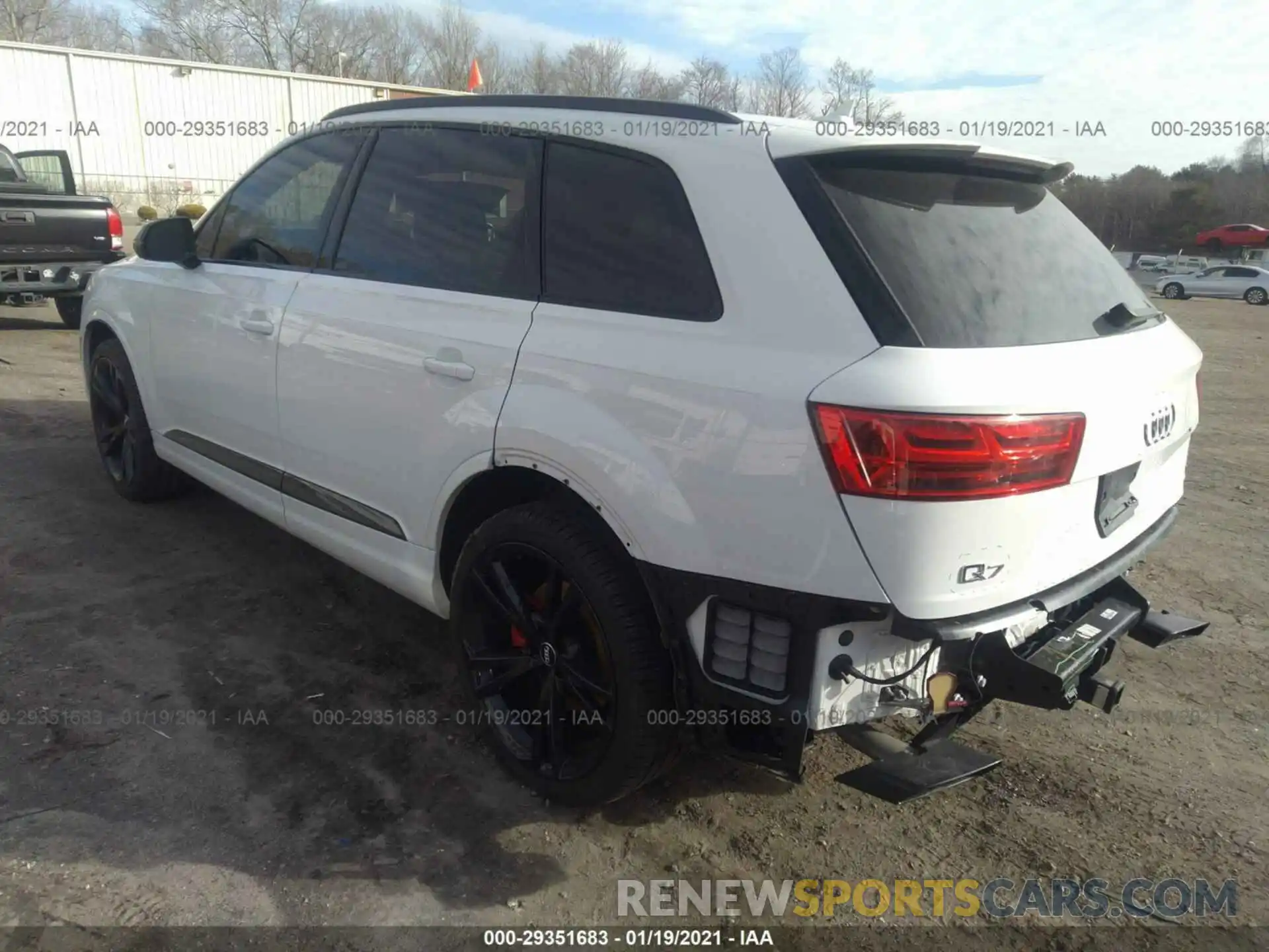 3 Photograph of a damaged car WA1VAAF75KD049679 AUDI Q7 2019