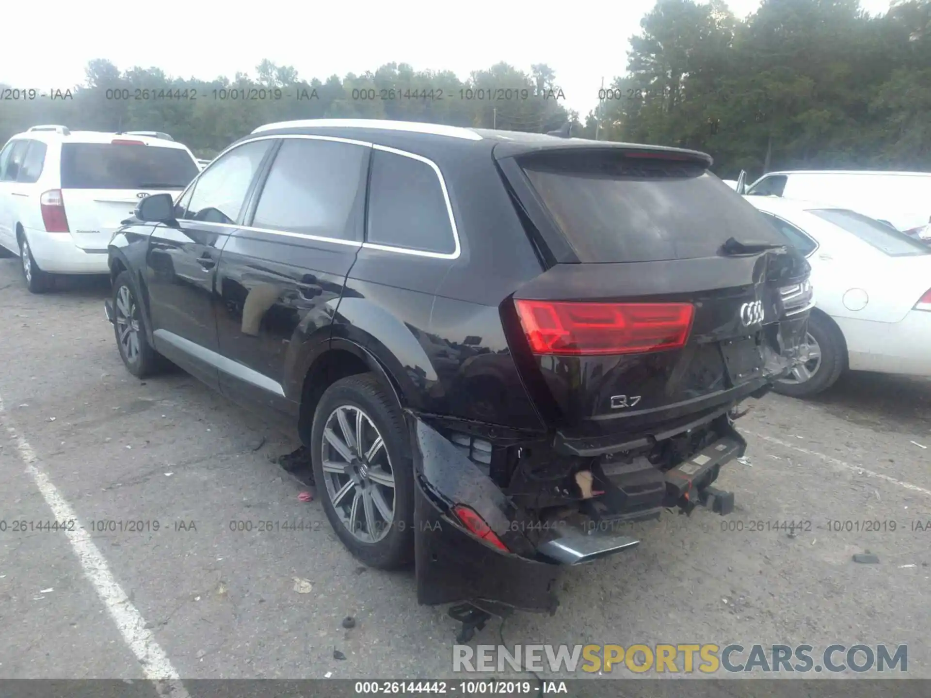 3 Photograph of a damaged car WA1VAAF76KD000572 AUDI Q7 2019