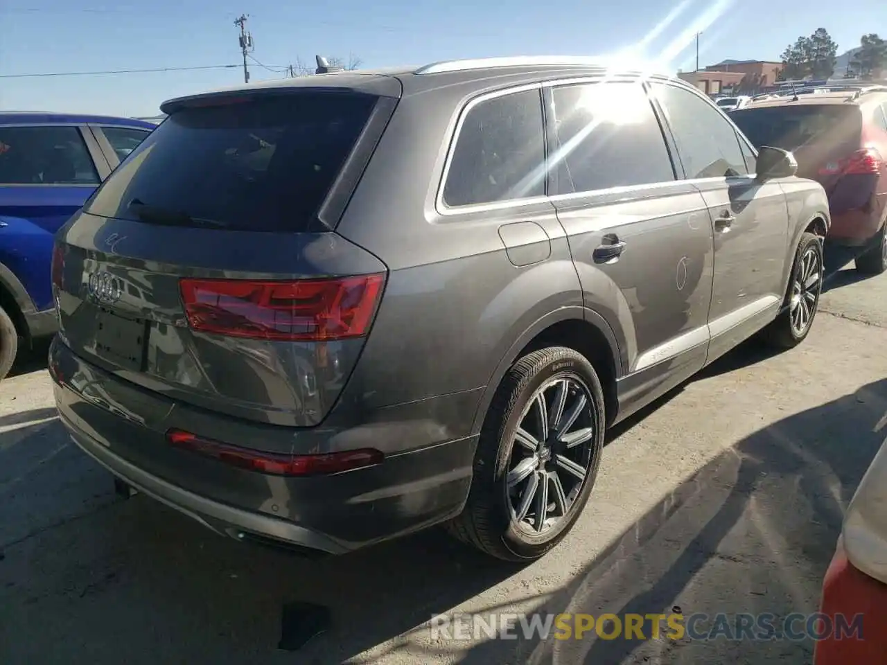 4 Фотография поврежденного автомобиля WA1VAAF76KD004489 AUDI Q7 2019