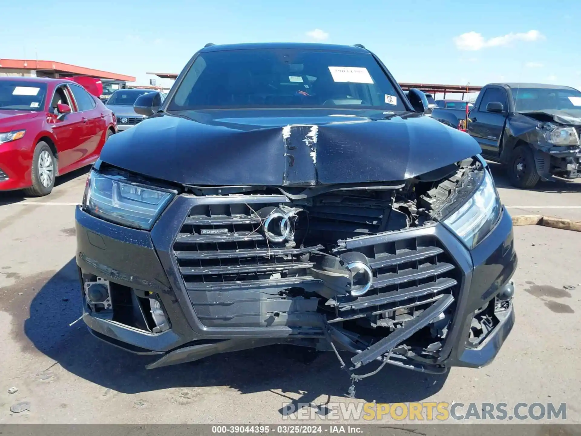 12 Photograph of a damaged car WA1VAAF76KD010602 AUDI Q7 2019