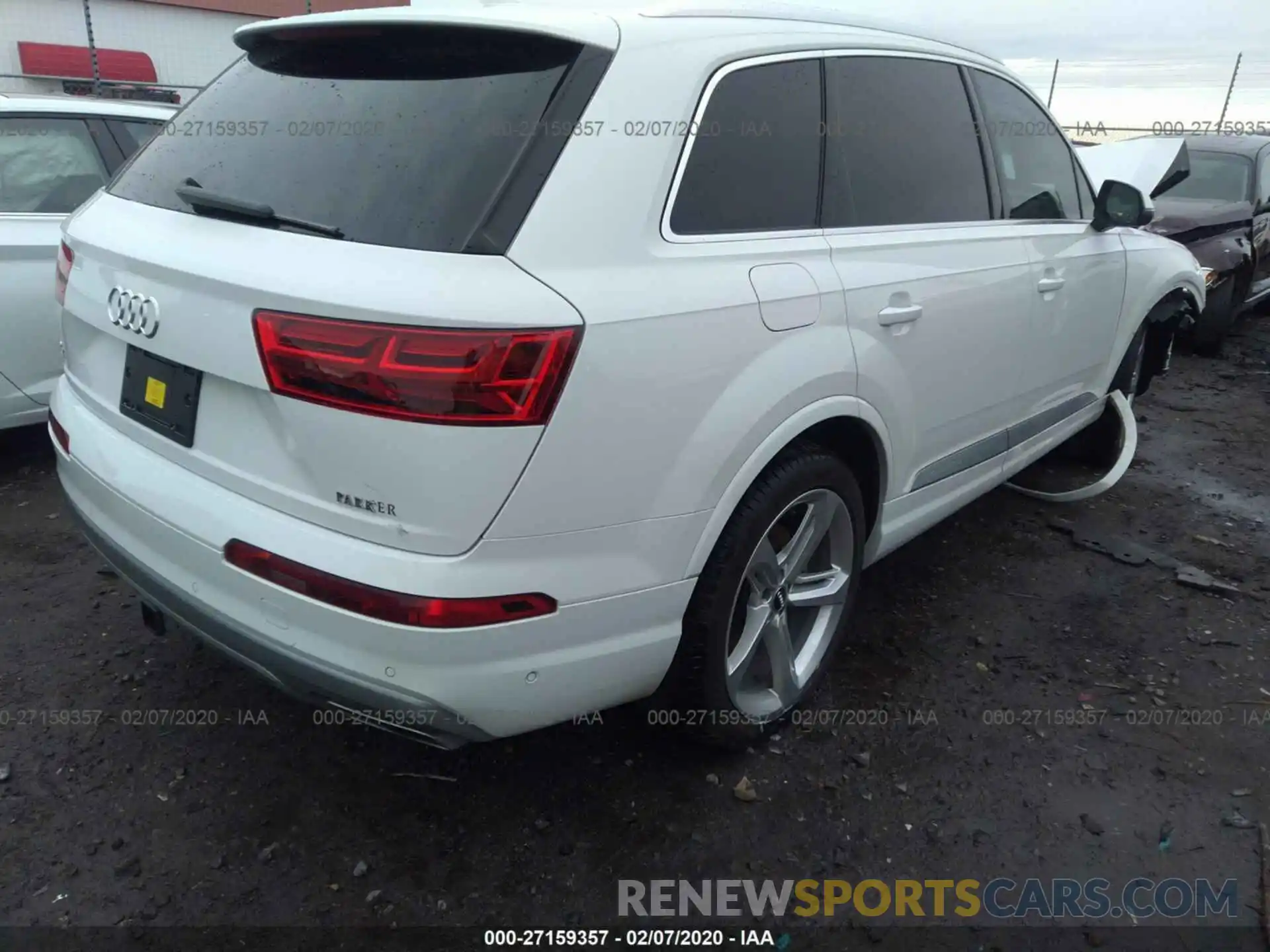 4 Фотография поврежденного автомобиля WA1VAAF76KD016383 AUDI Q7 2019